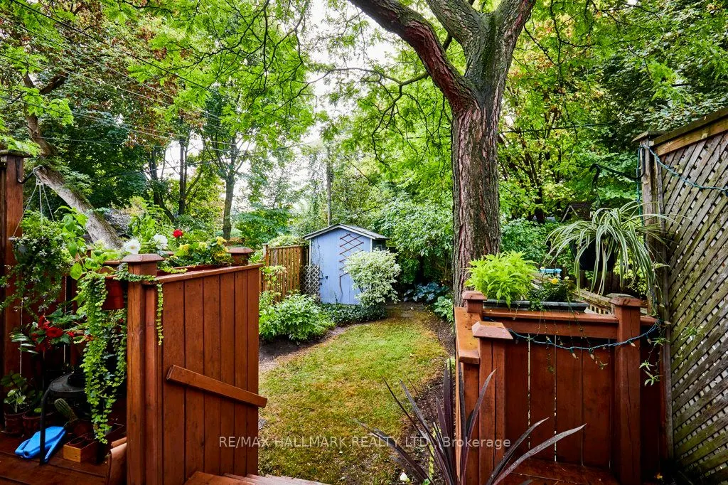 437 Davisville Avenue