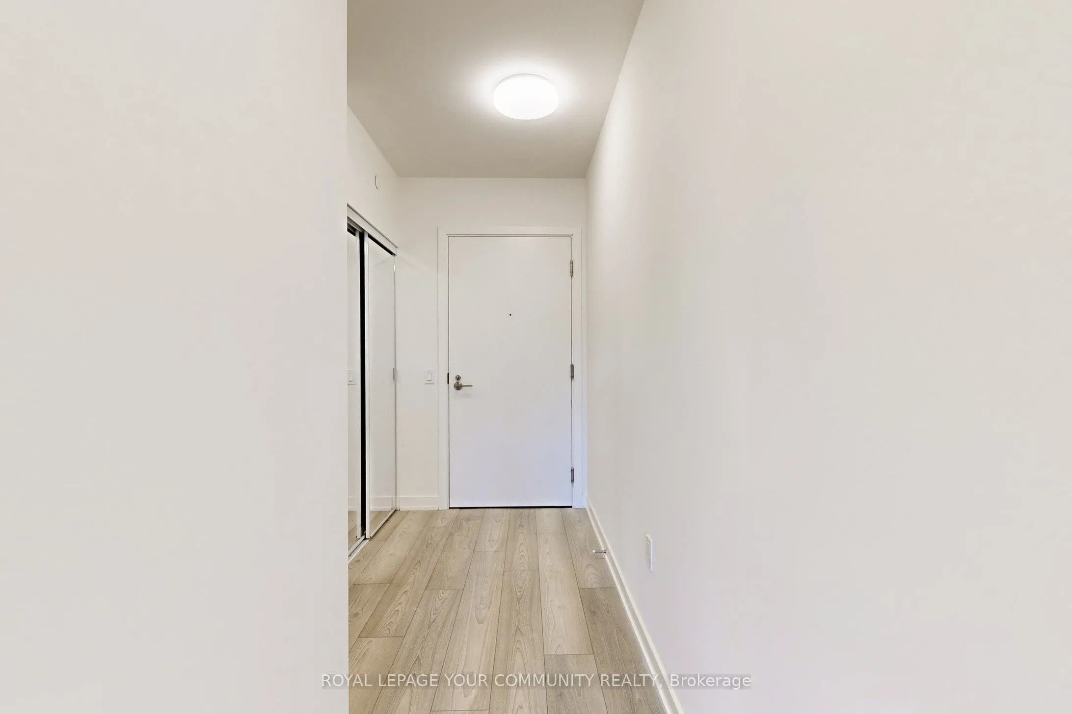 110 Broadway Avenue, #319