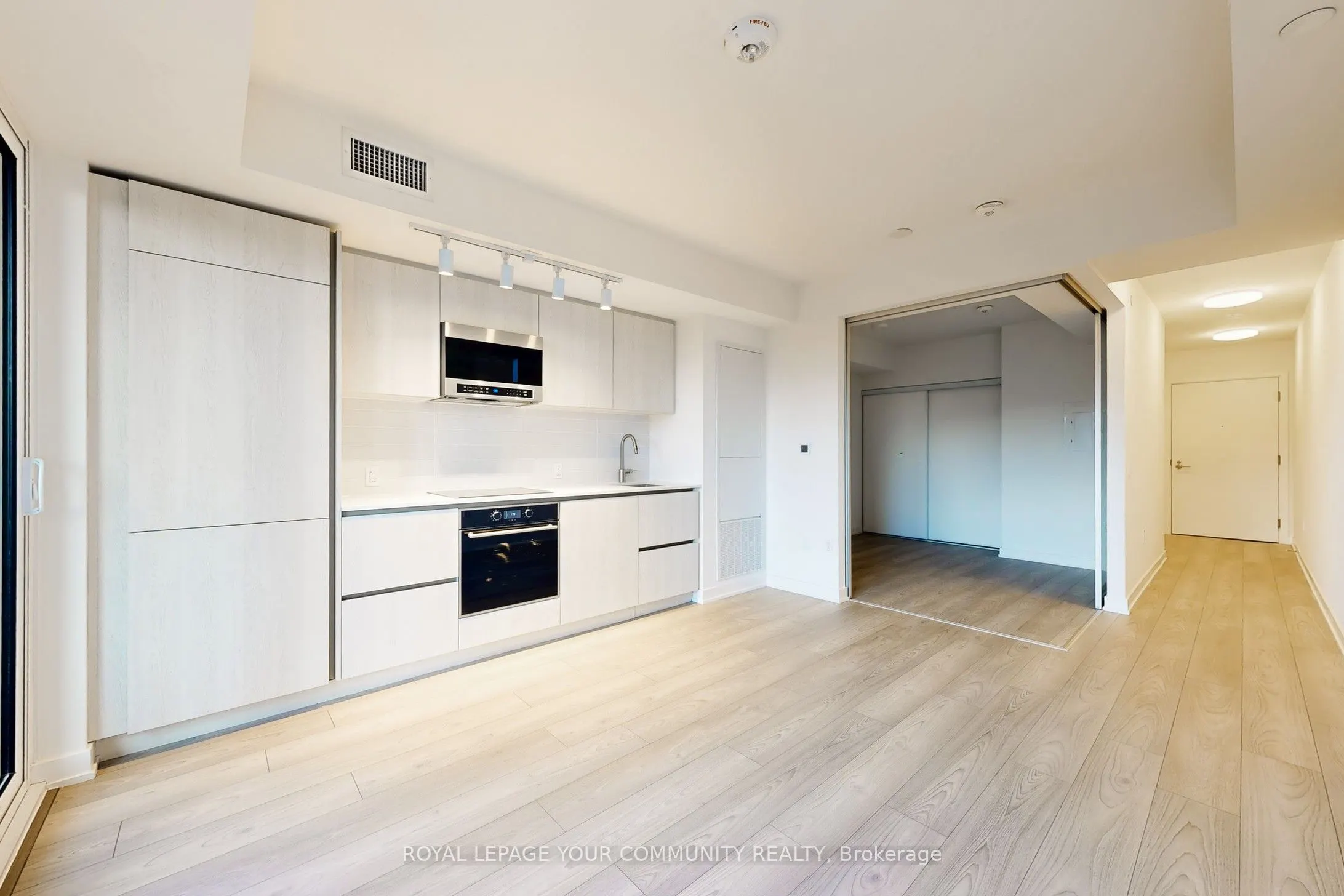 110 Broadway Avenue, #319