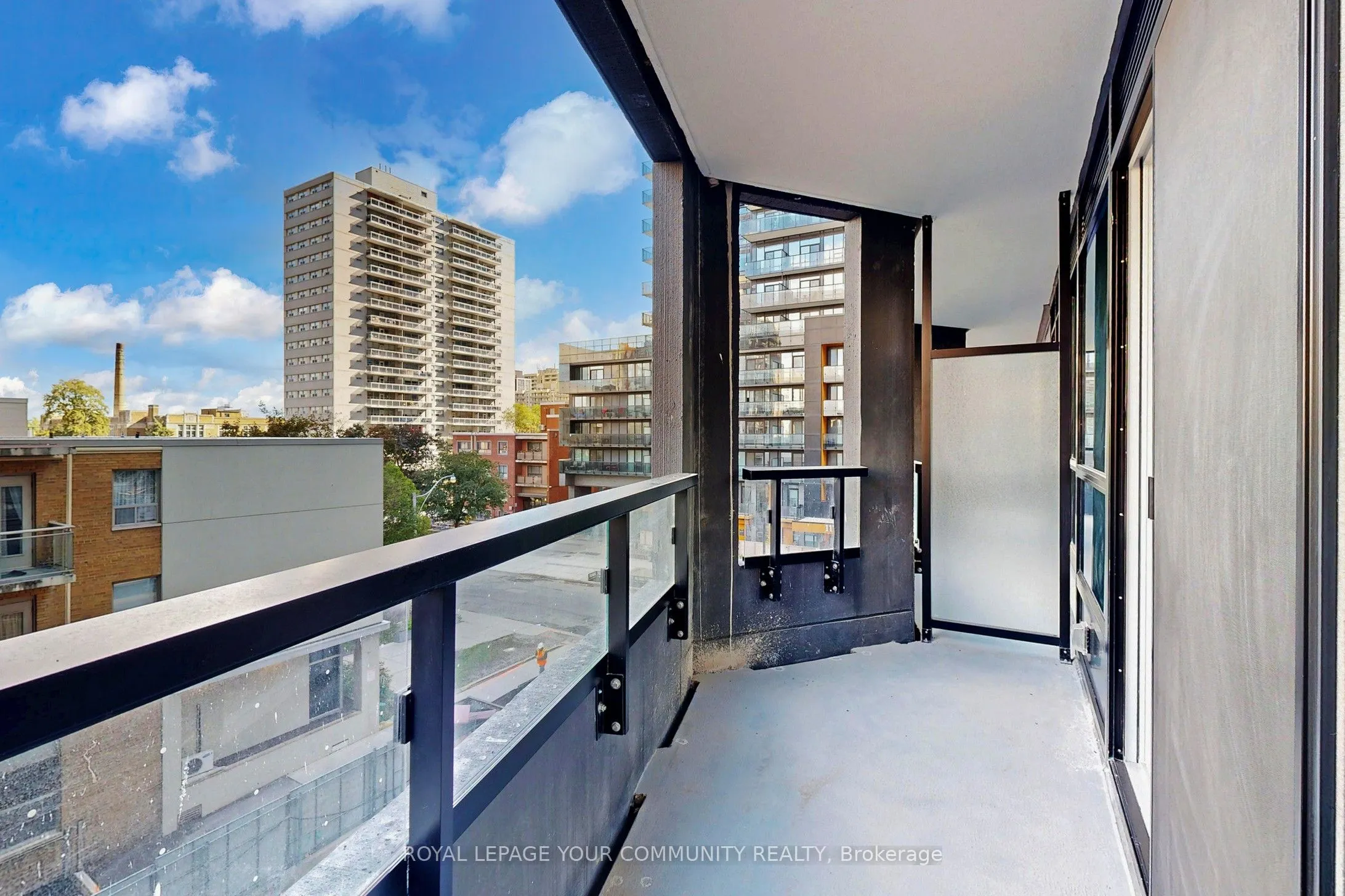 110 Broadway Avenue, #319