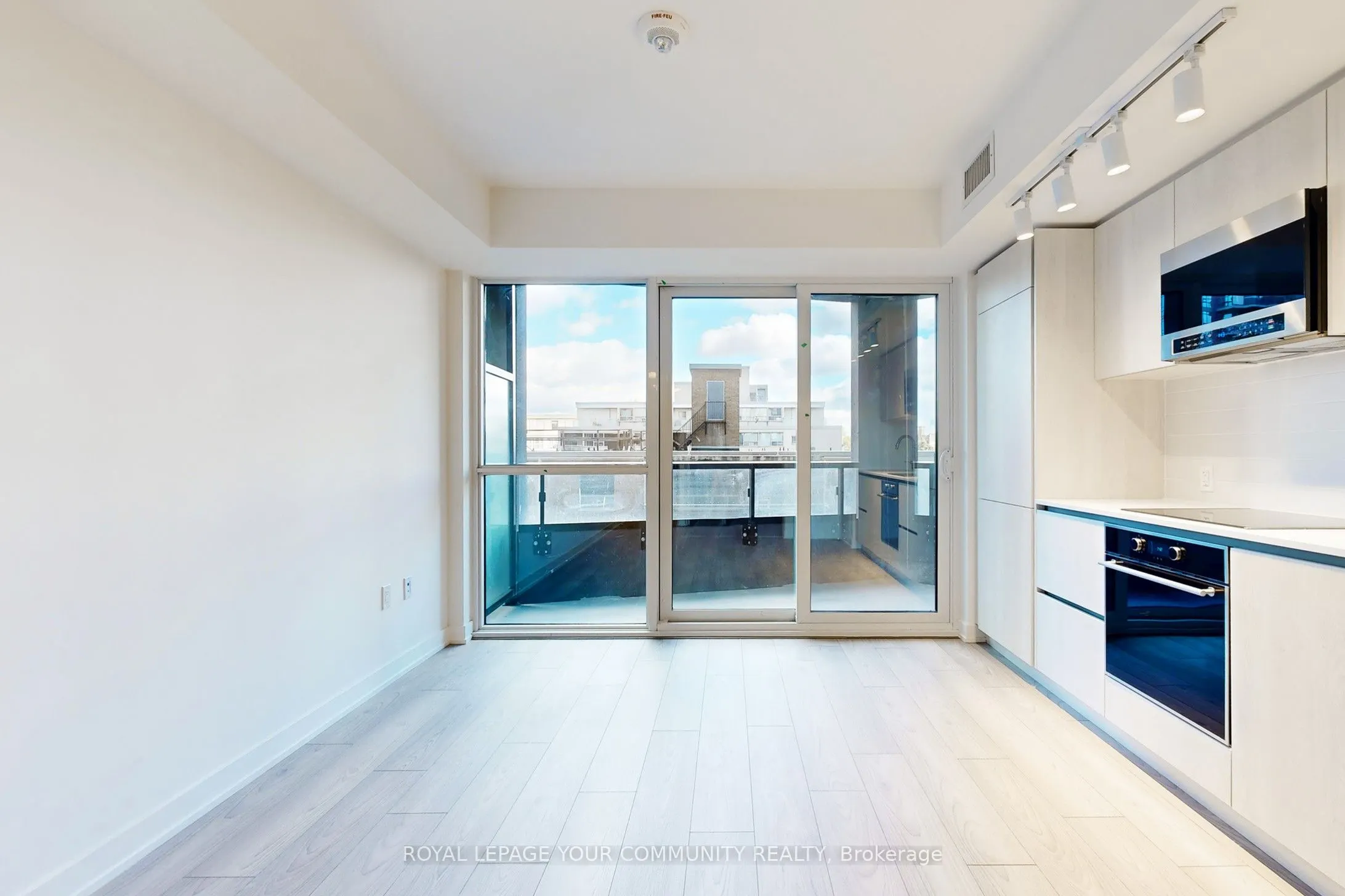 110 Broadway Avenue, #319