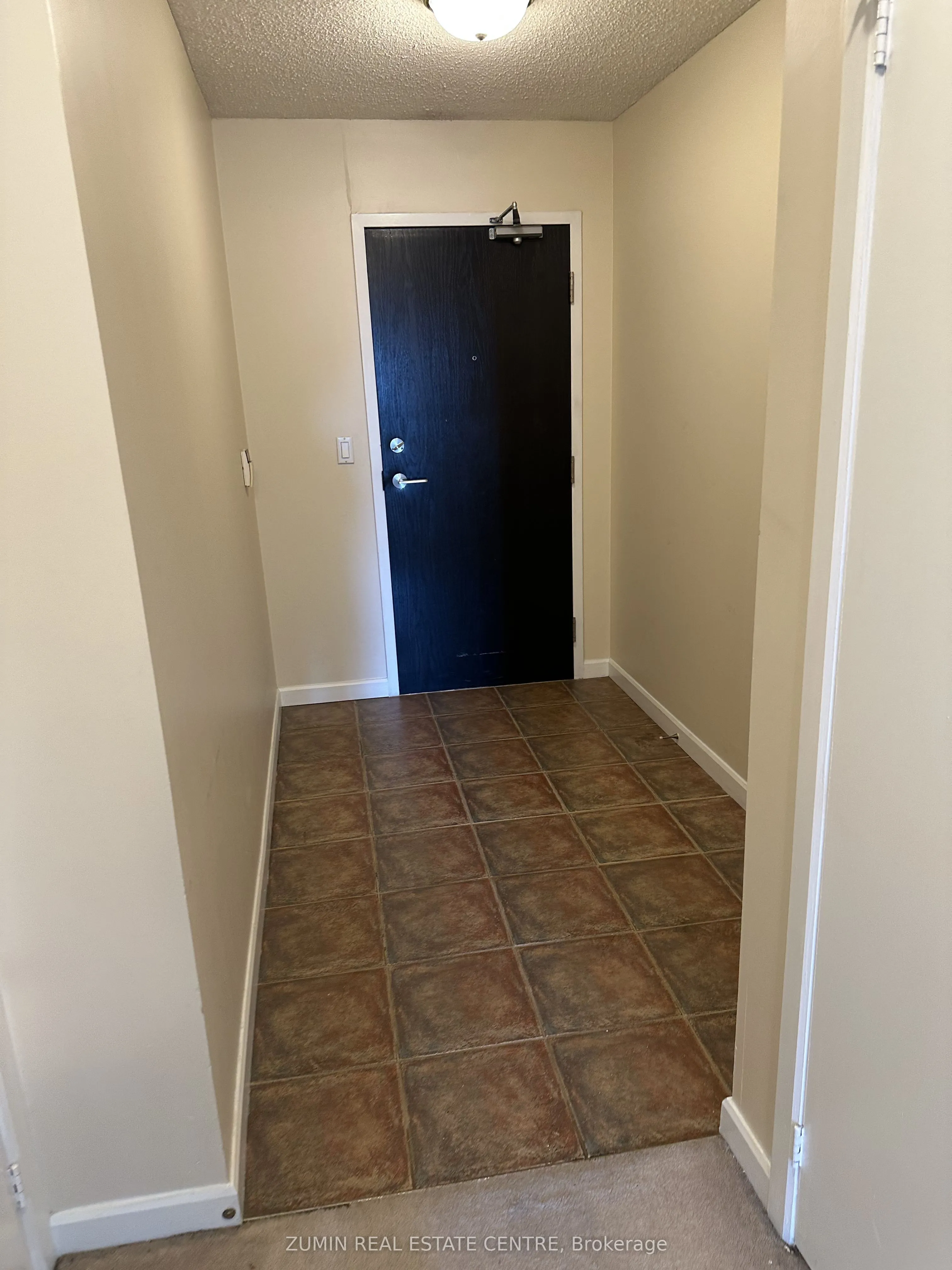 8 Park Road, #2116