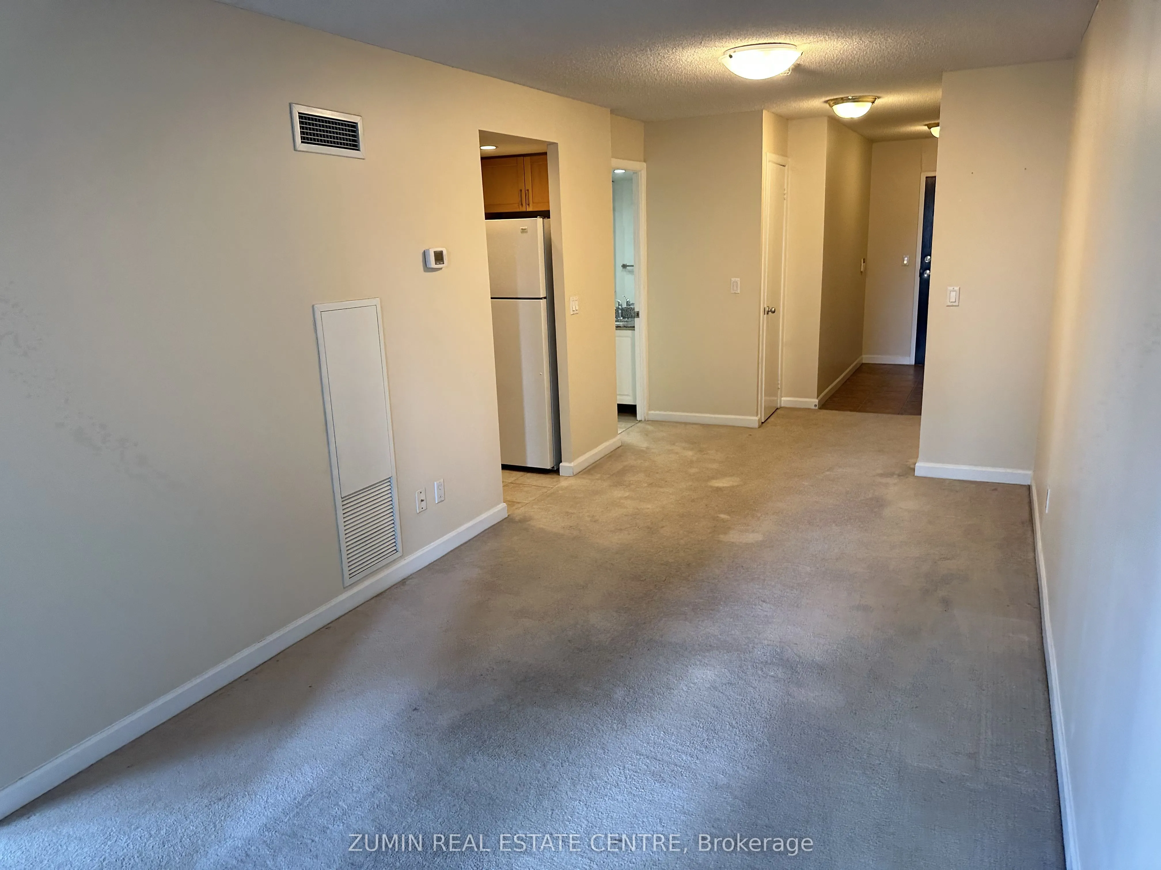 8 Park Road, #2116