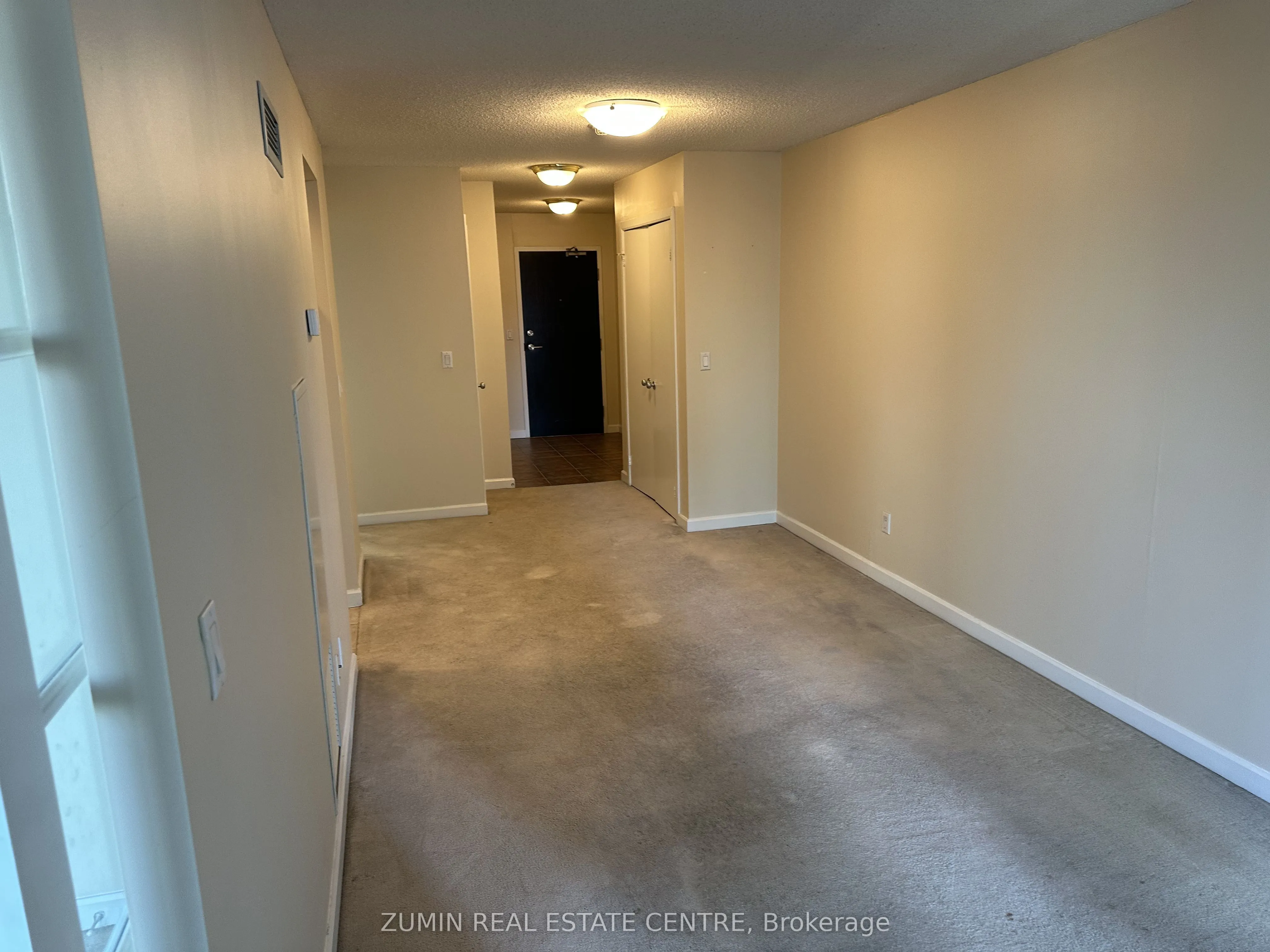 8 Park Road, #2116