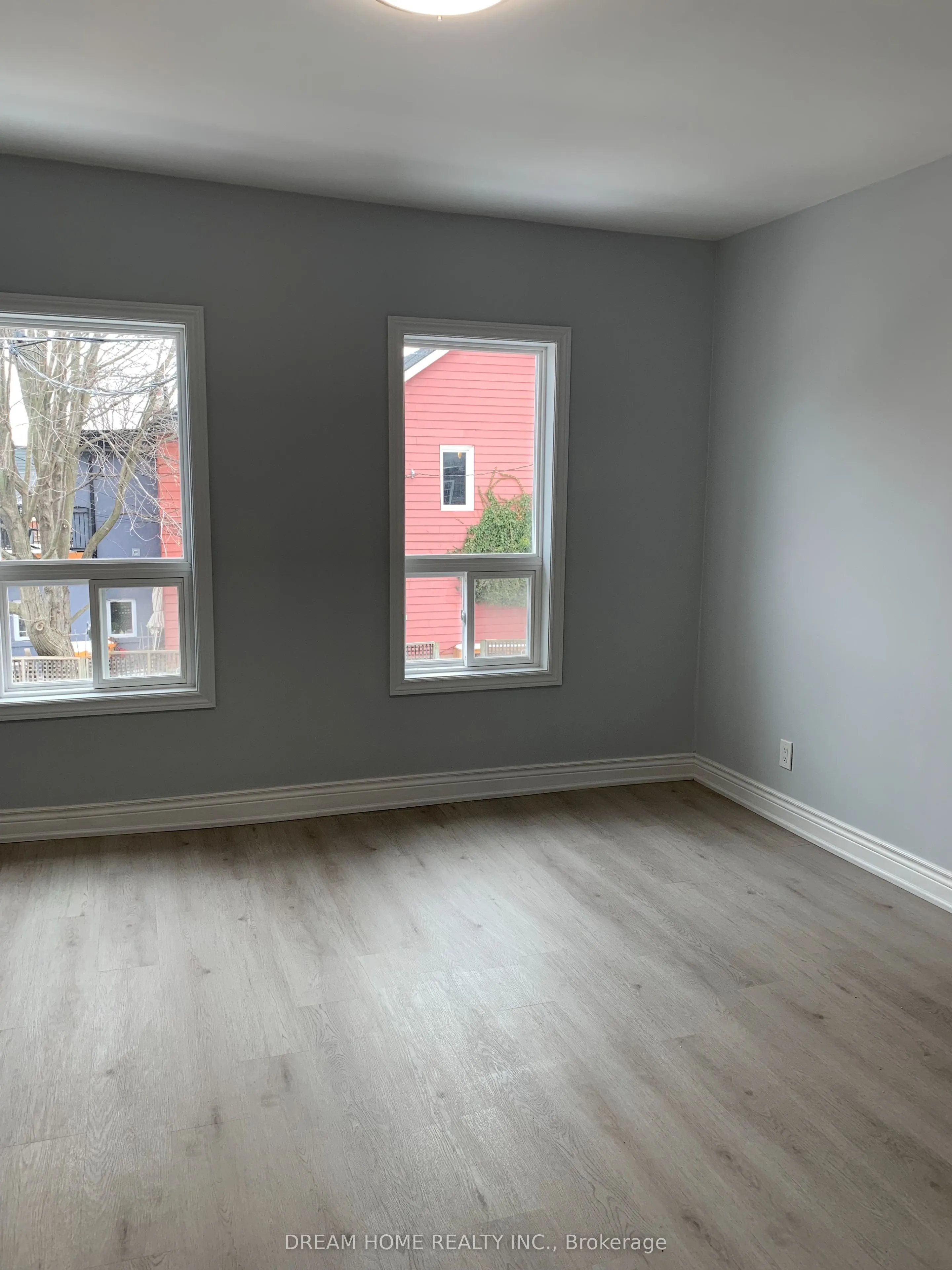 12 Mansfield Avenue, #201