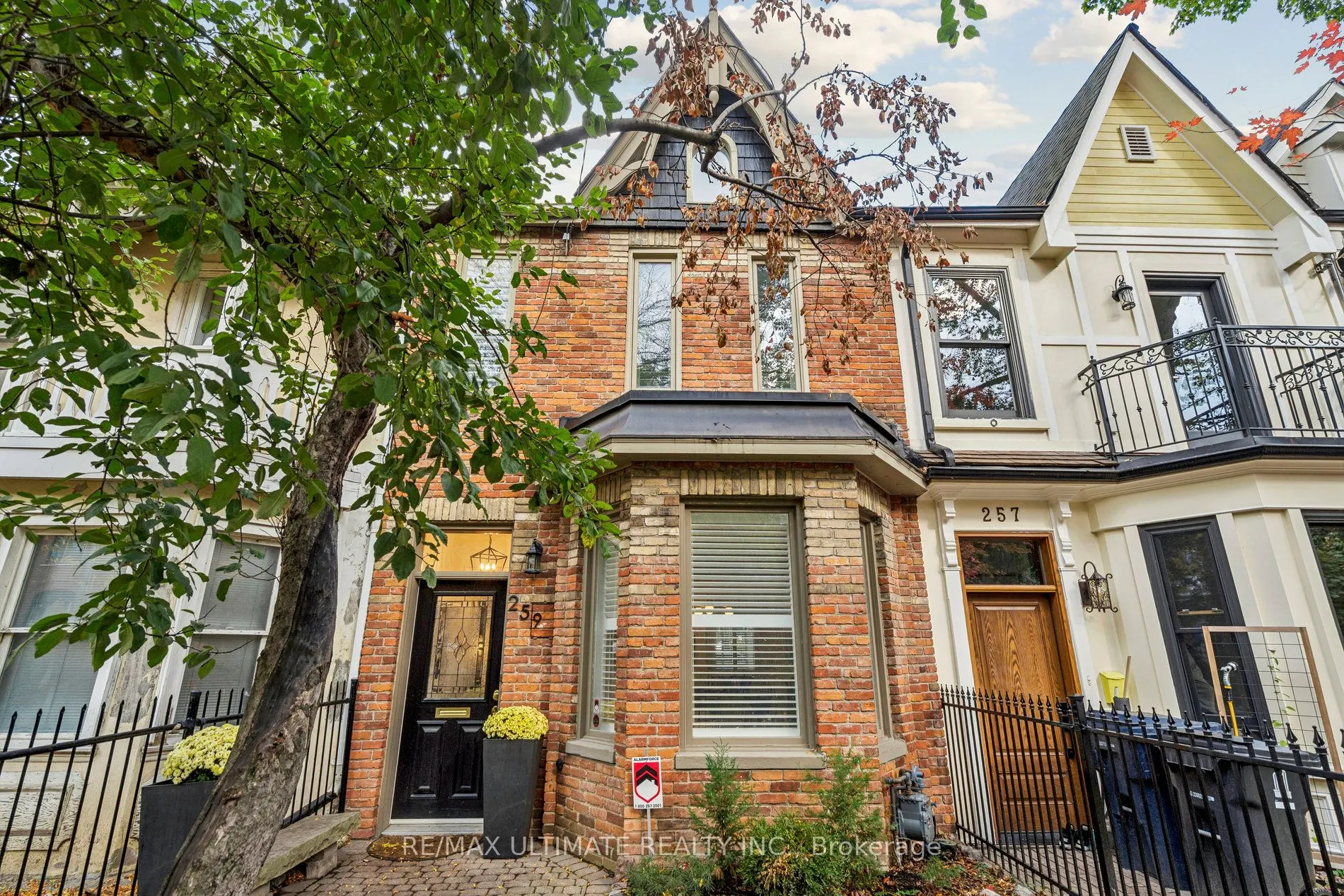 259 Seaton Street