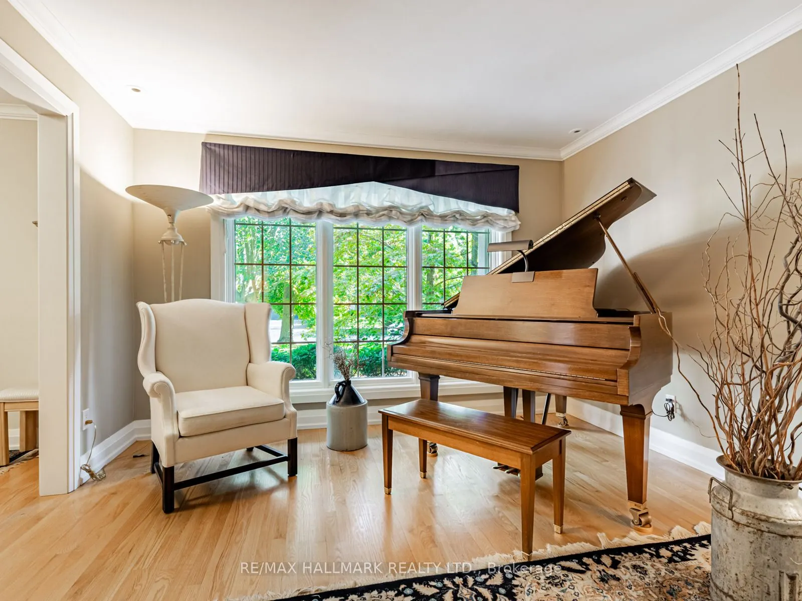 88 Ames Circle