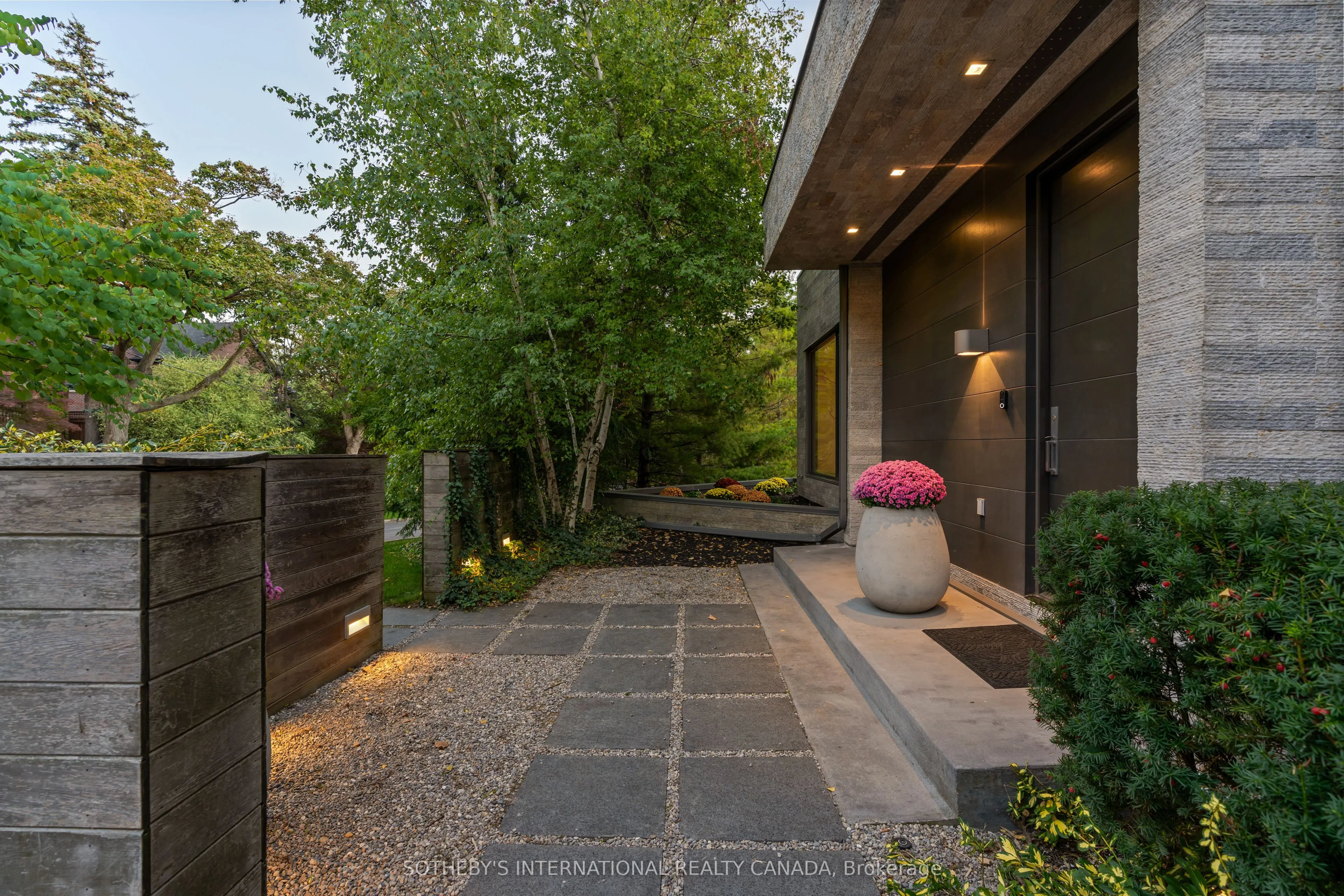 2 Tarlton Road