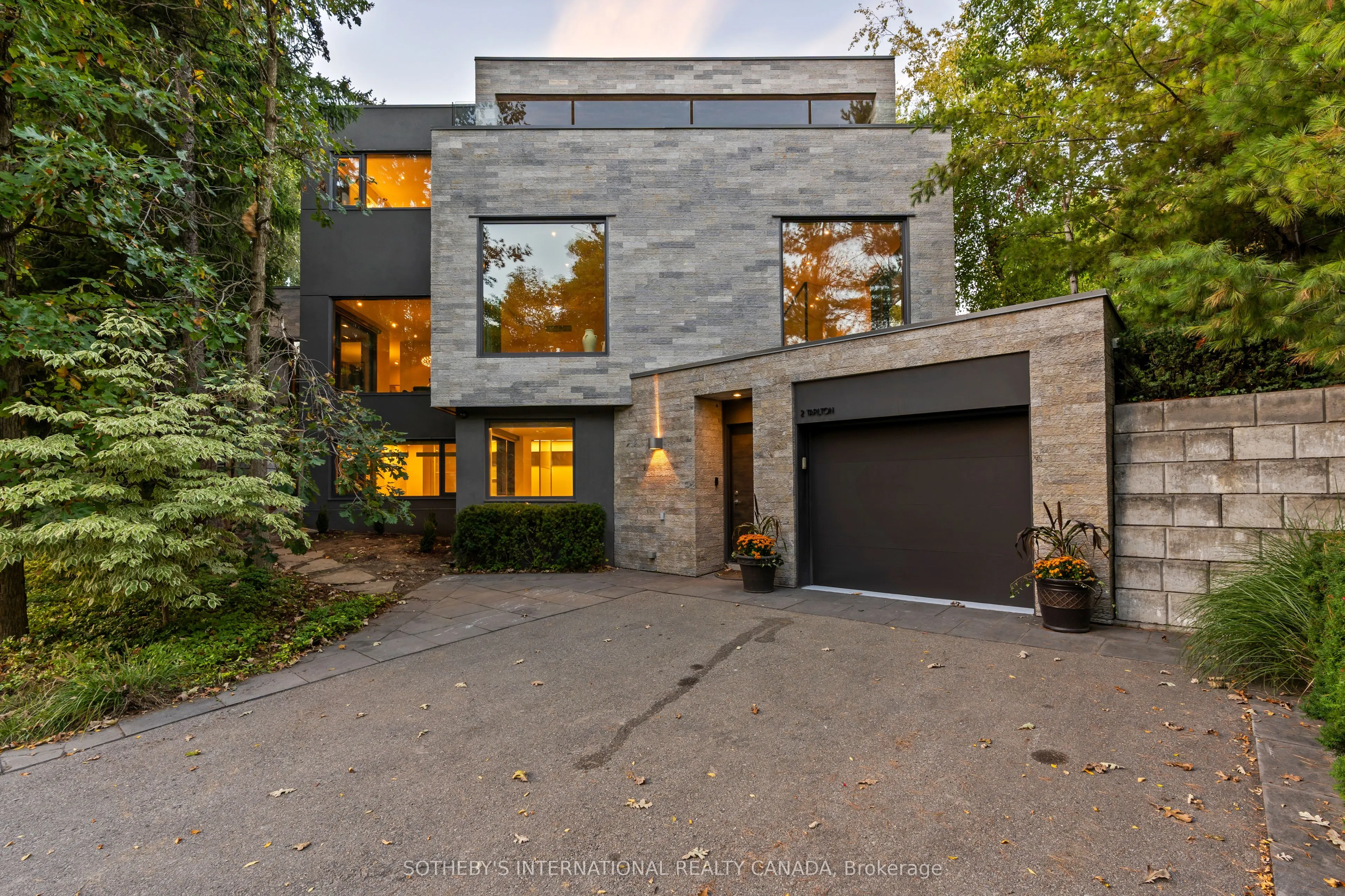 2 Tarlton Road