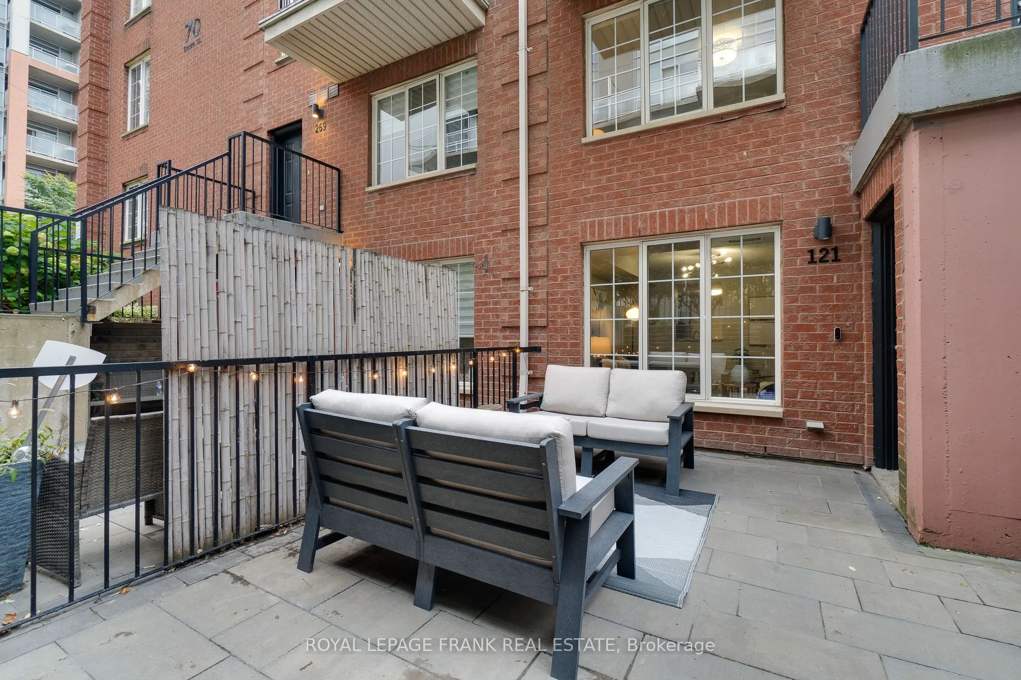 70 Douro Street, #121