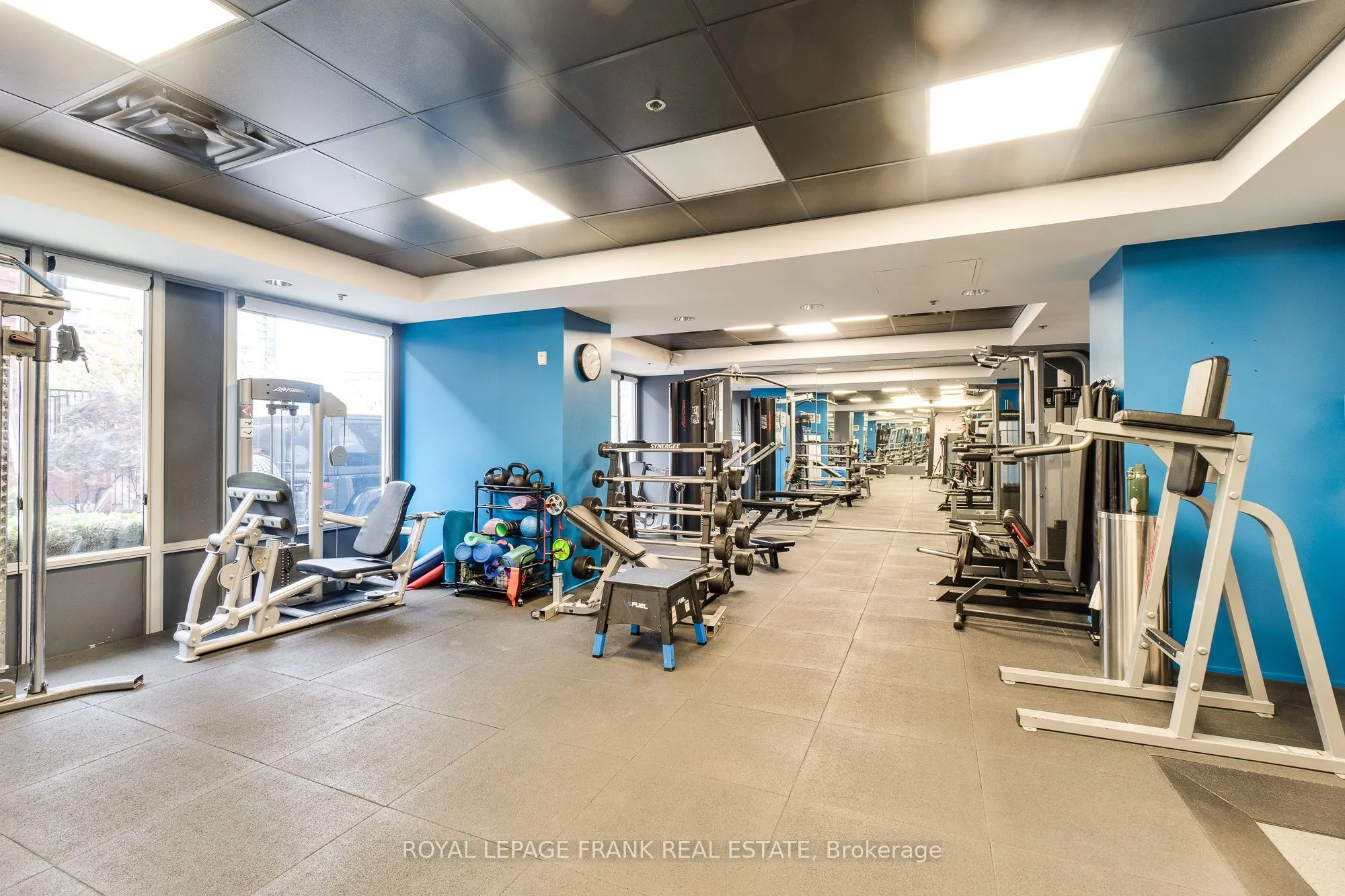 70 Douro Street, #121