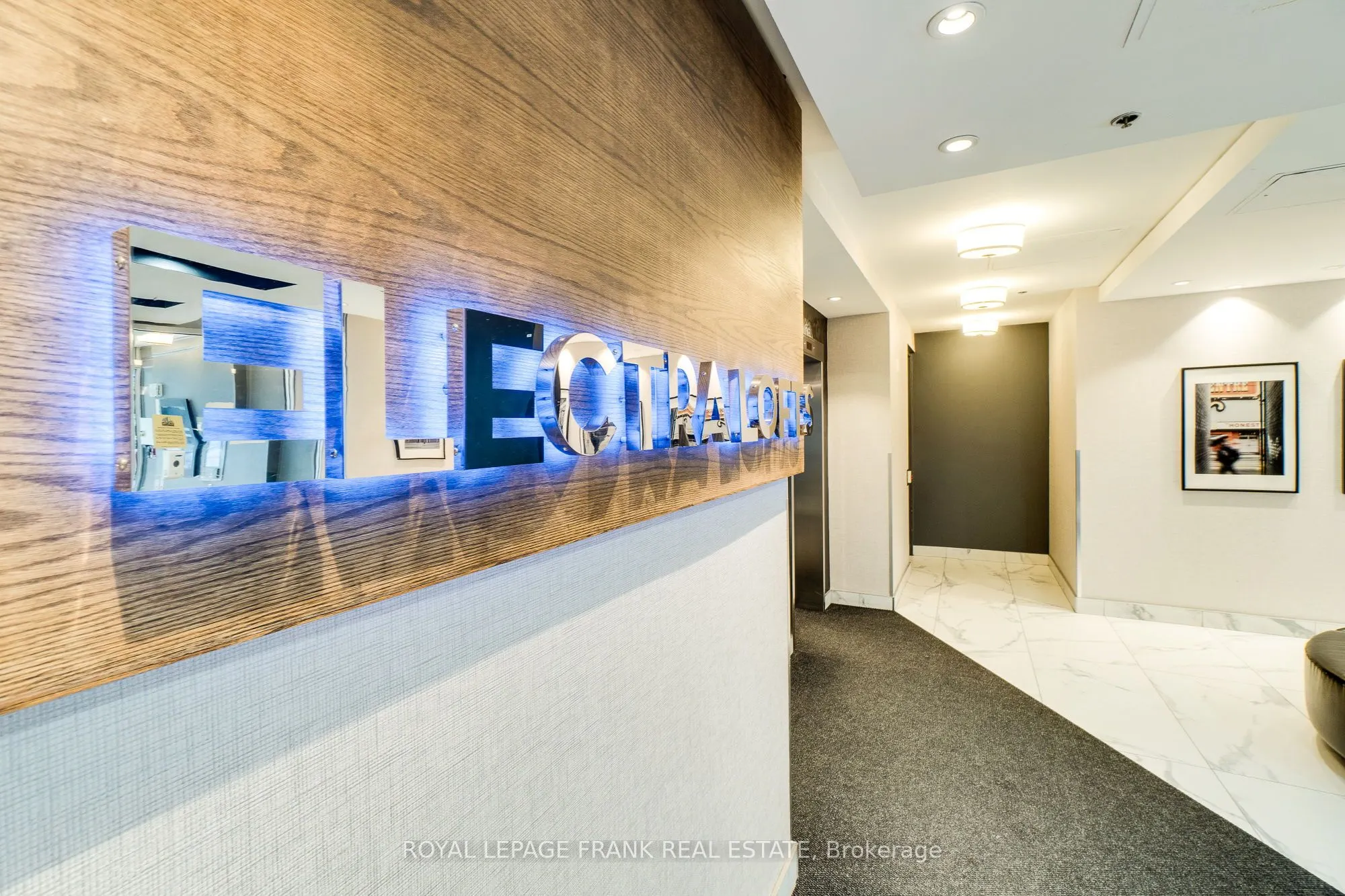 70 Douro Street, #121