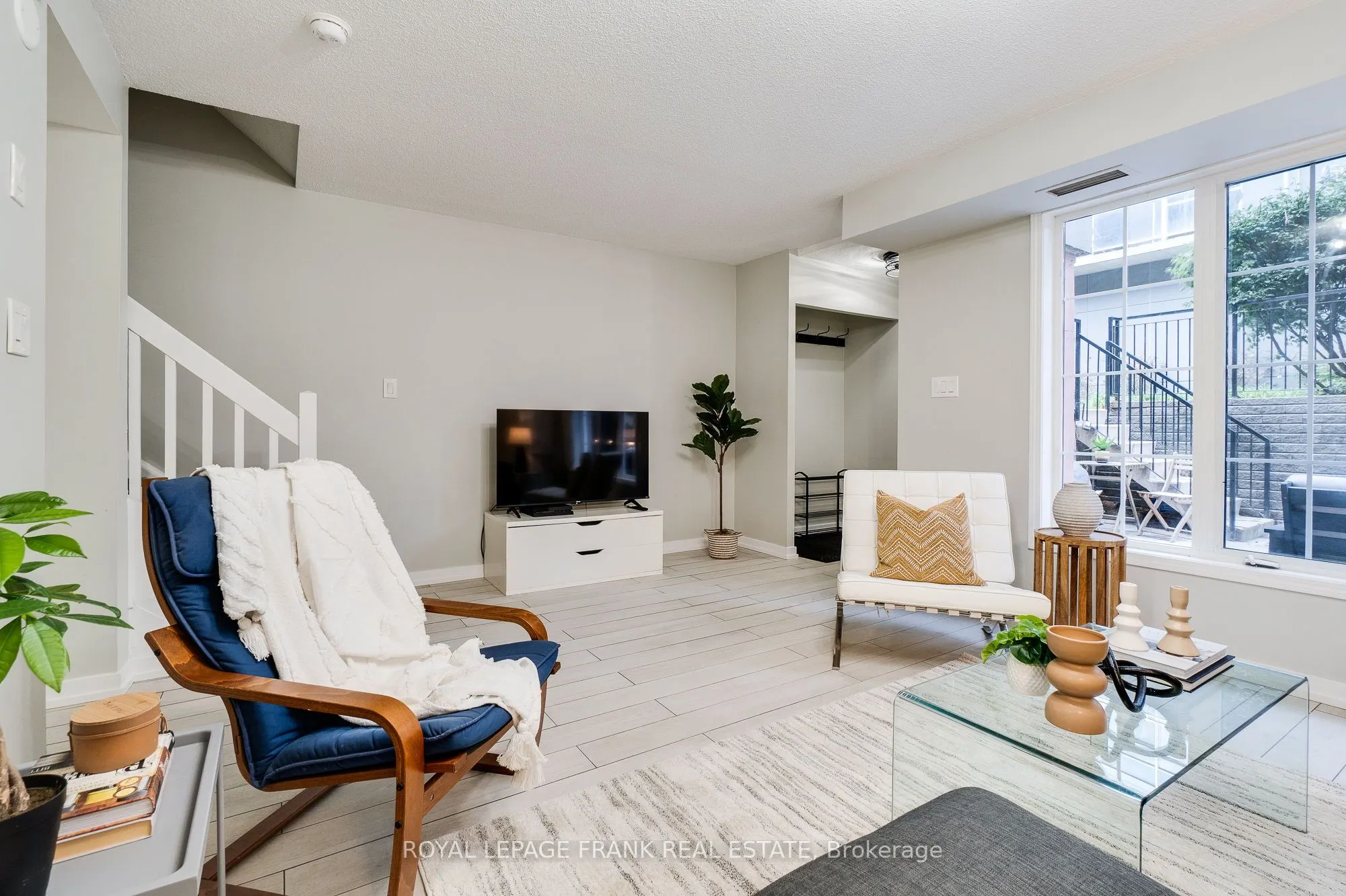70 Douro Street, #121
