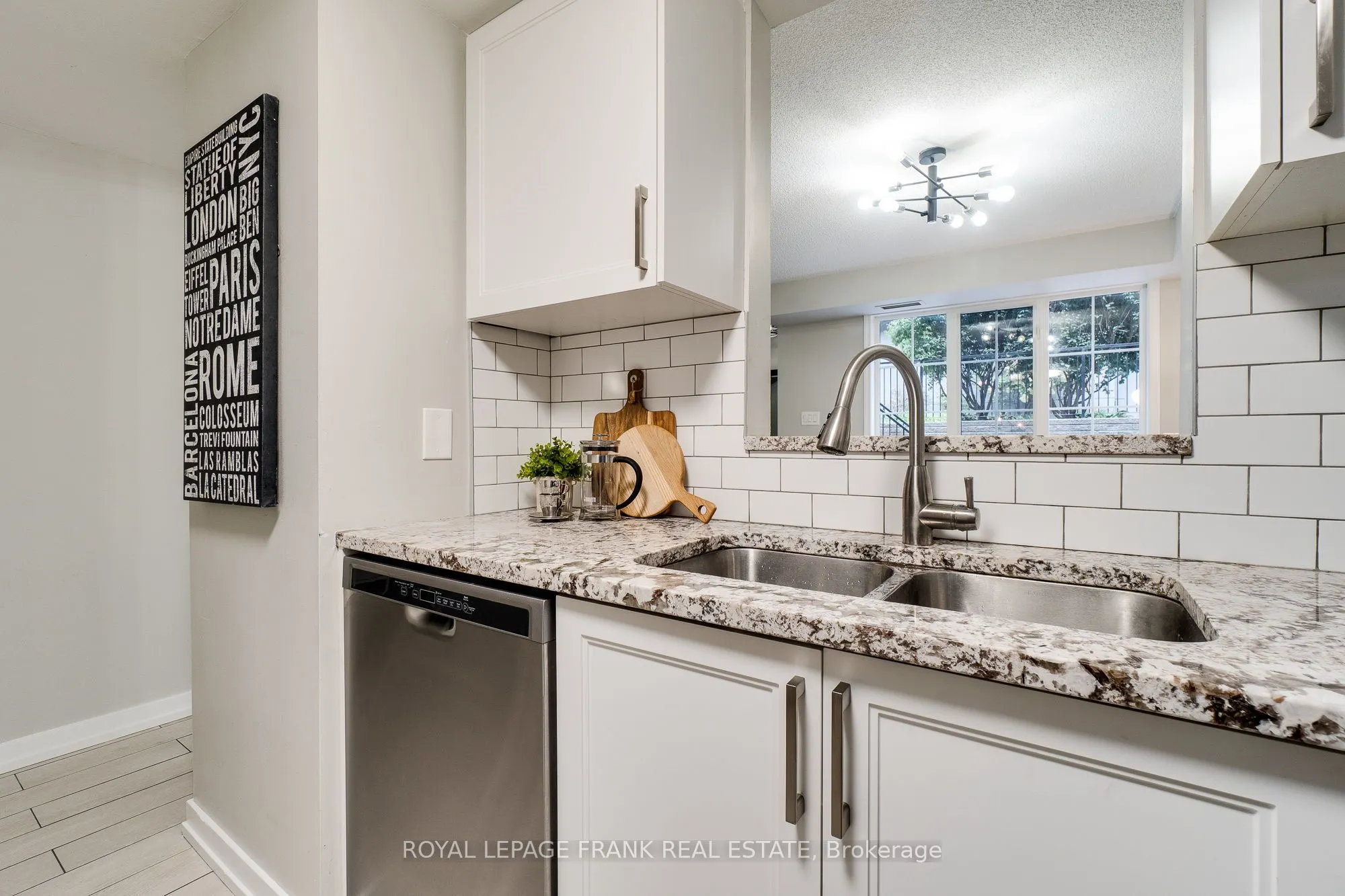 70 Douro Street, #121