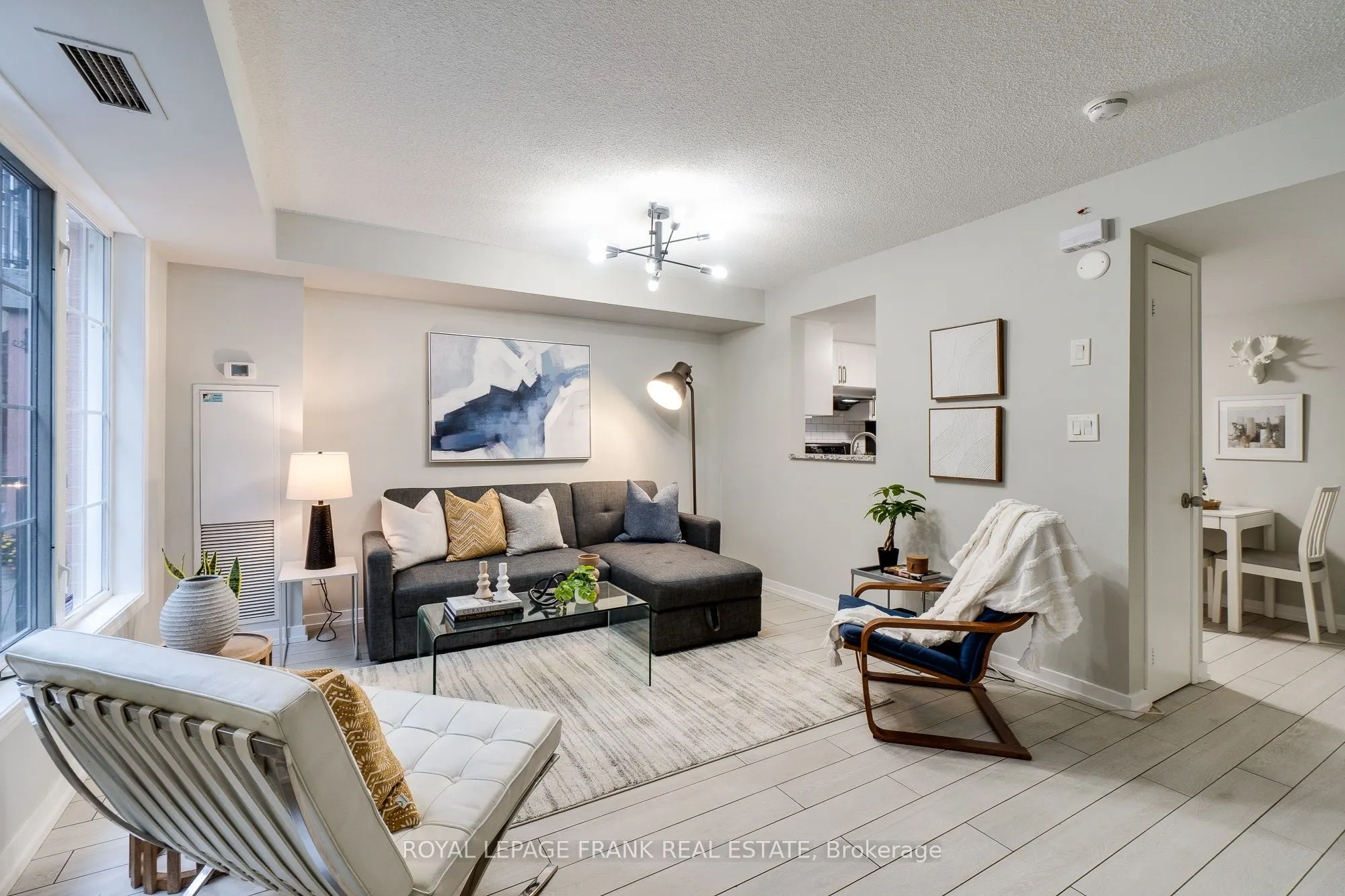 70 Douro Street, #121