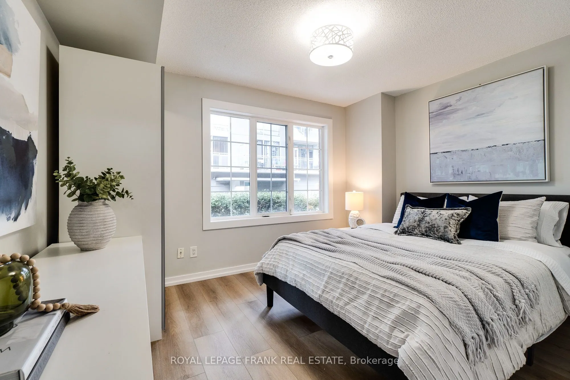 70 Douro Street, #121