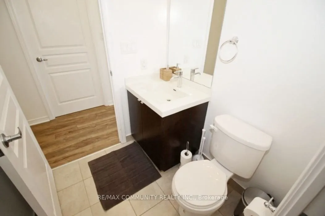 352 Front Street W, #1606