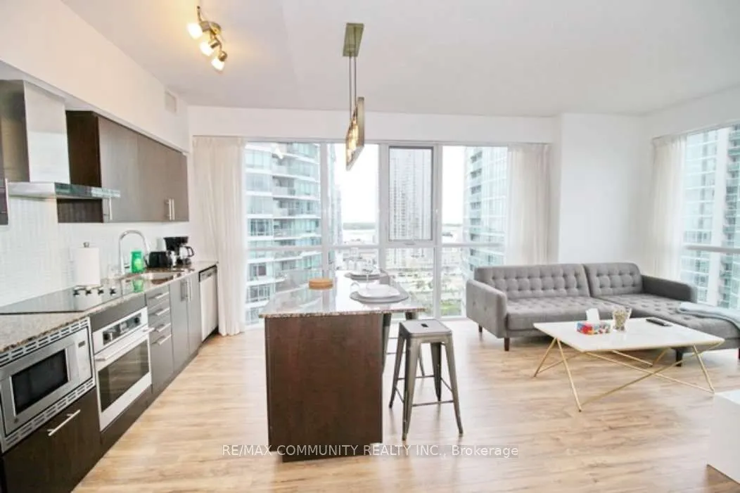 352 Front Street W, #1606