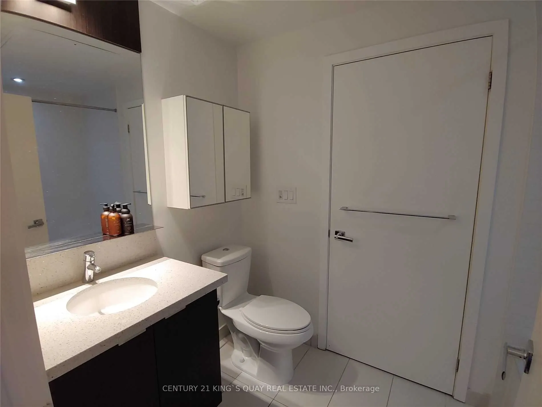 21 Widmer Street, #804