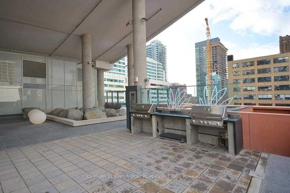 21 Widmer Street, #804