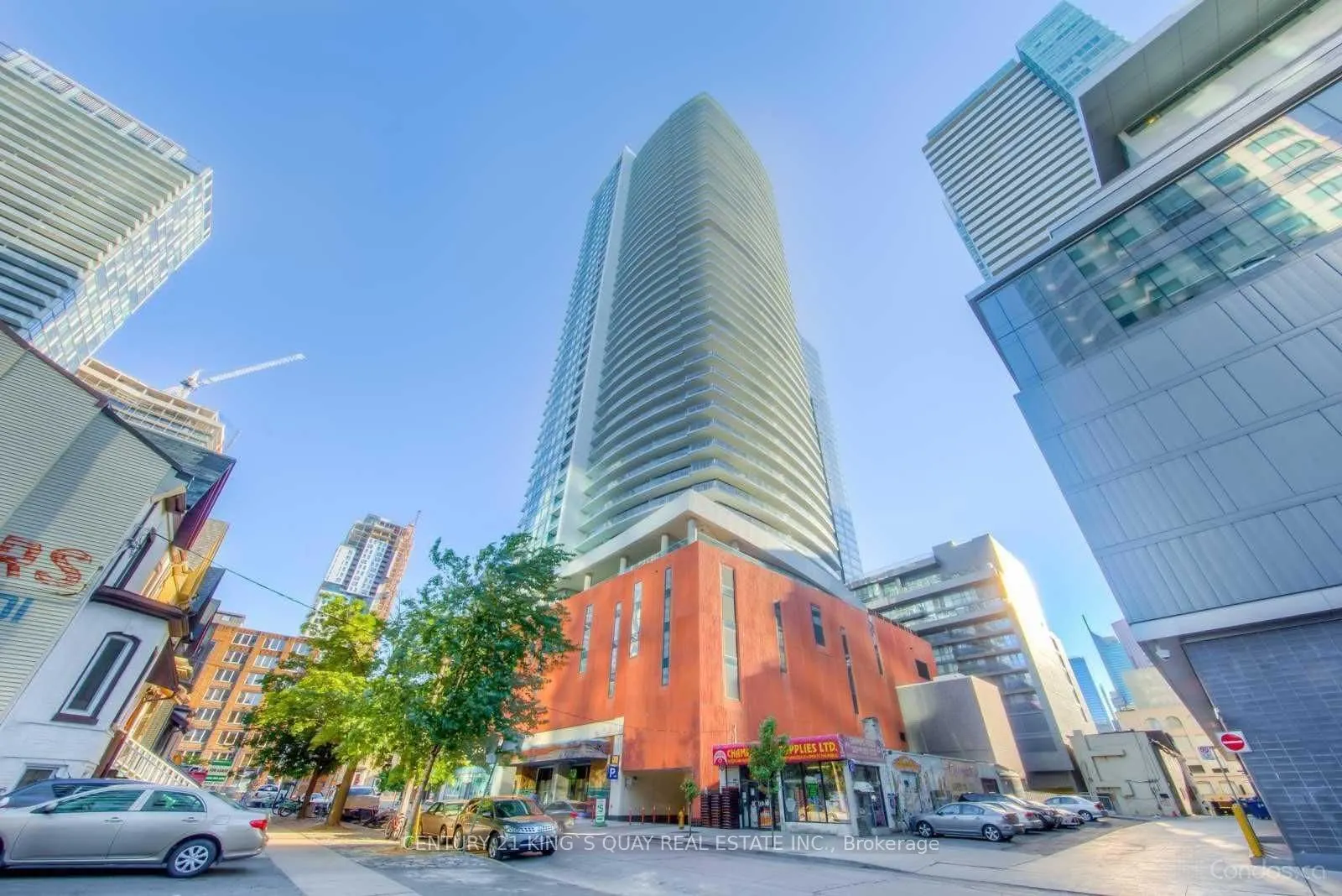 21 Widmer Street, #804