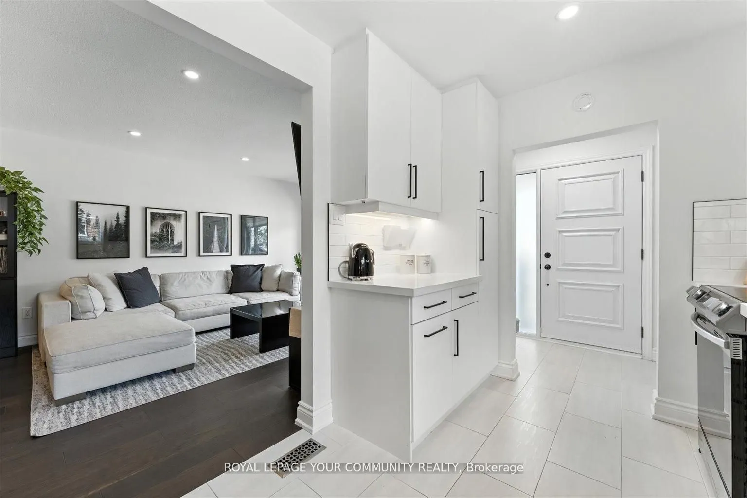 33 Murellen Crescent