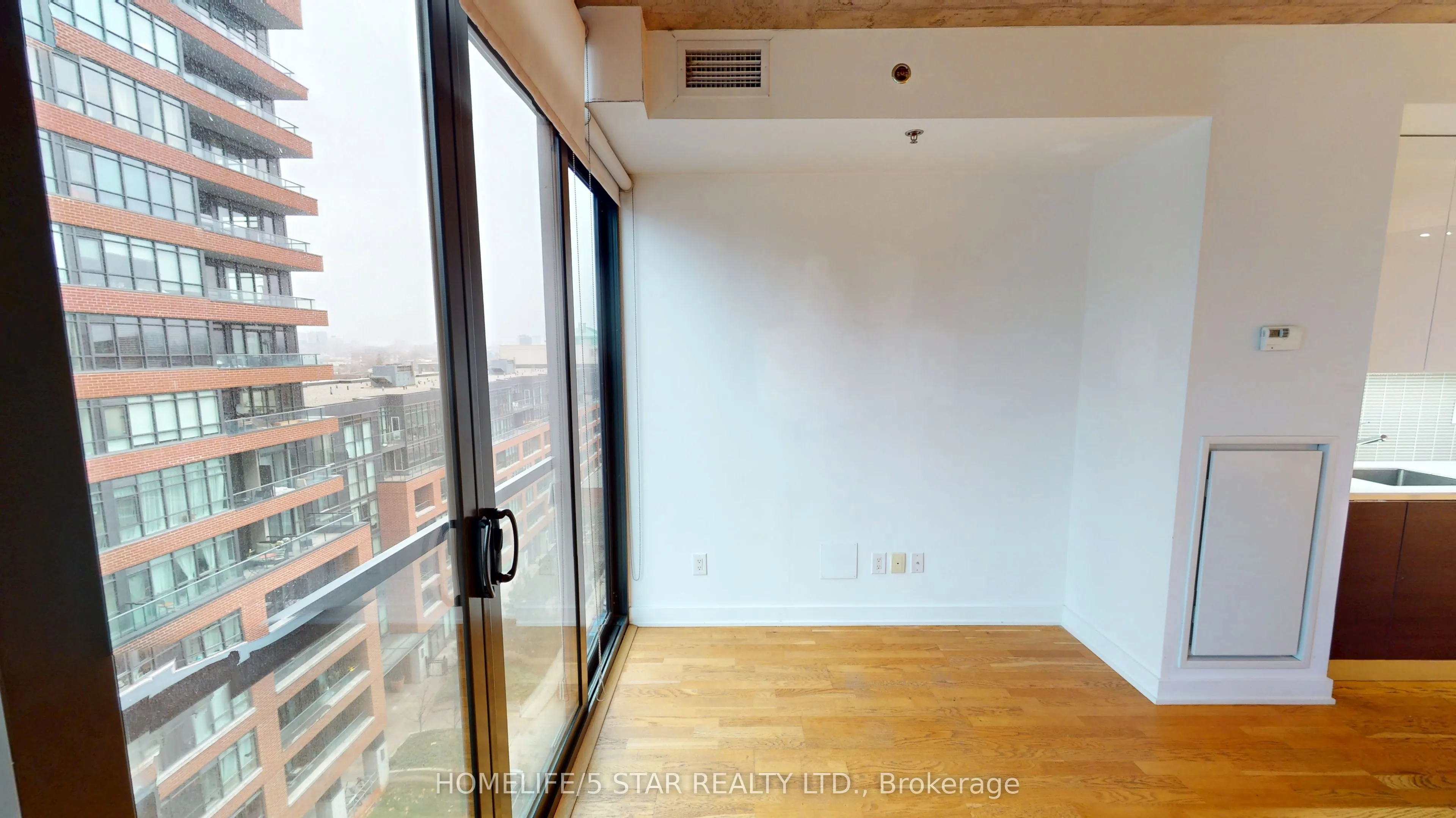 8 Dovercourt Road, #807