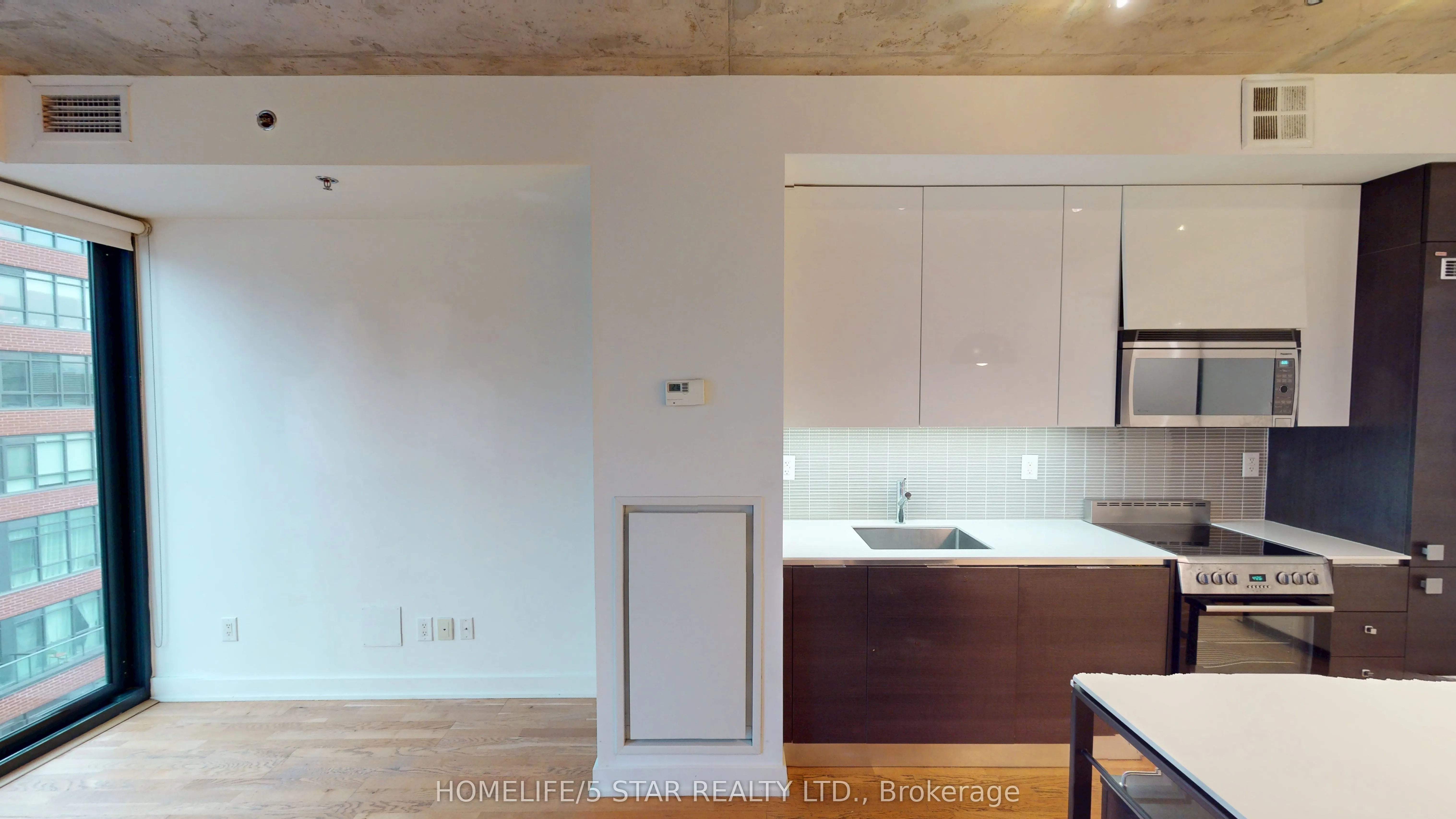 8 Dovercourt Road, #807