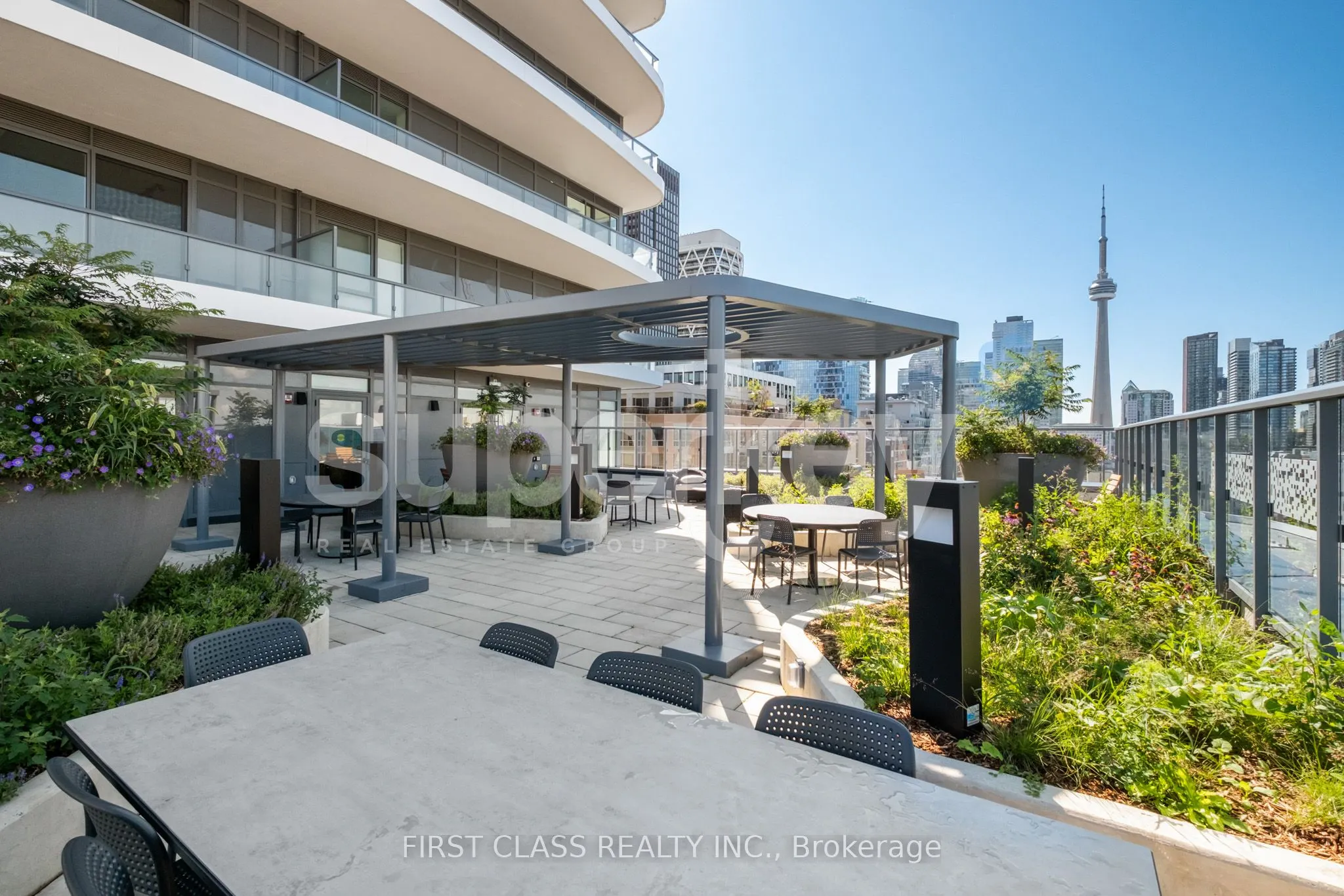 280 Dundas Street, #2911
