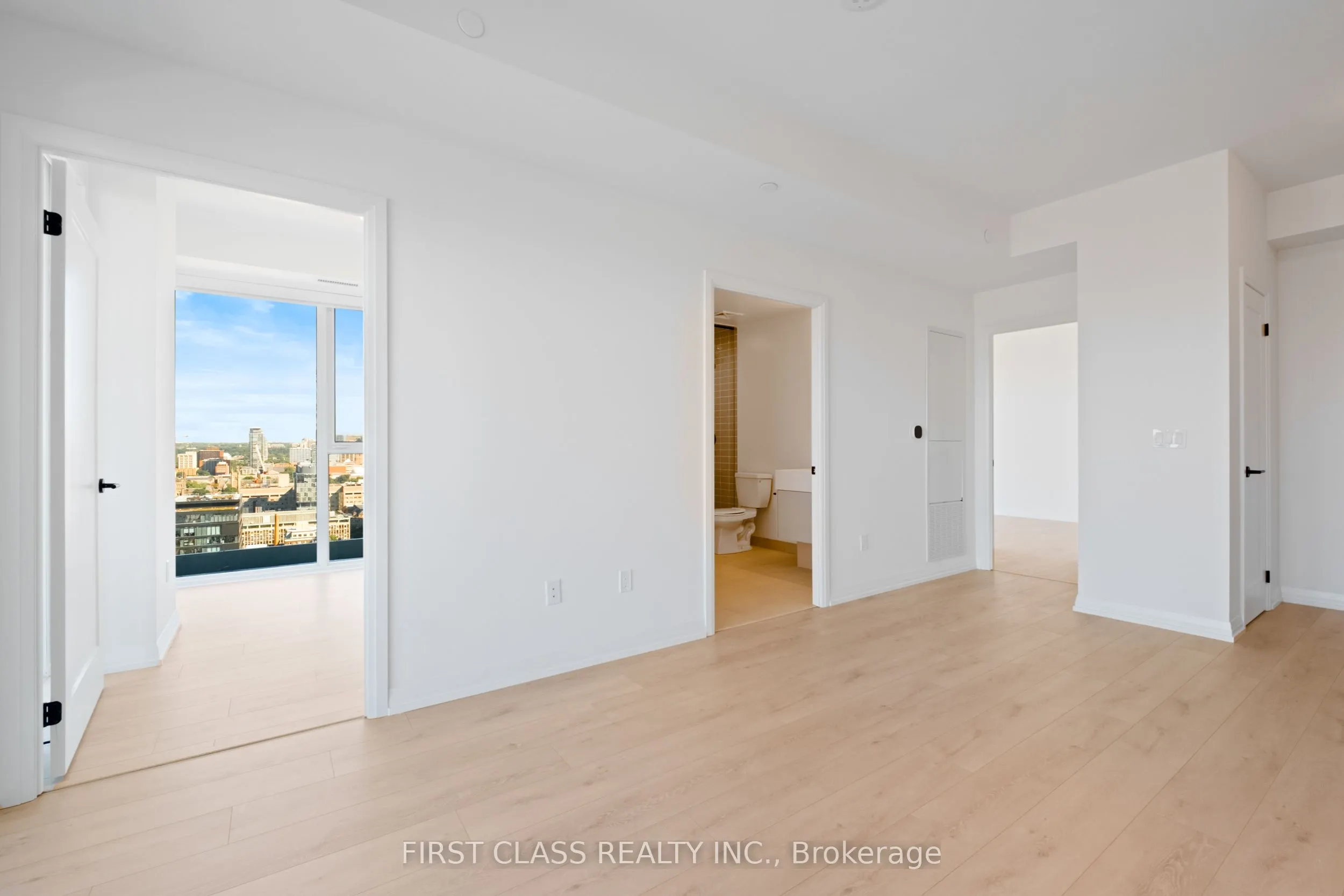 280 Dundas Street, #2911