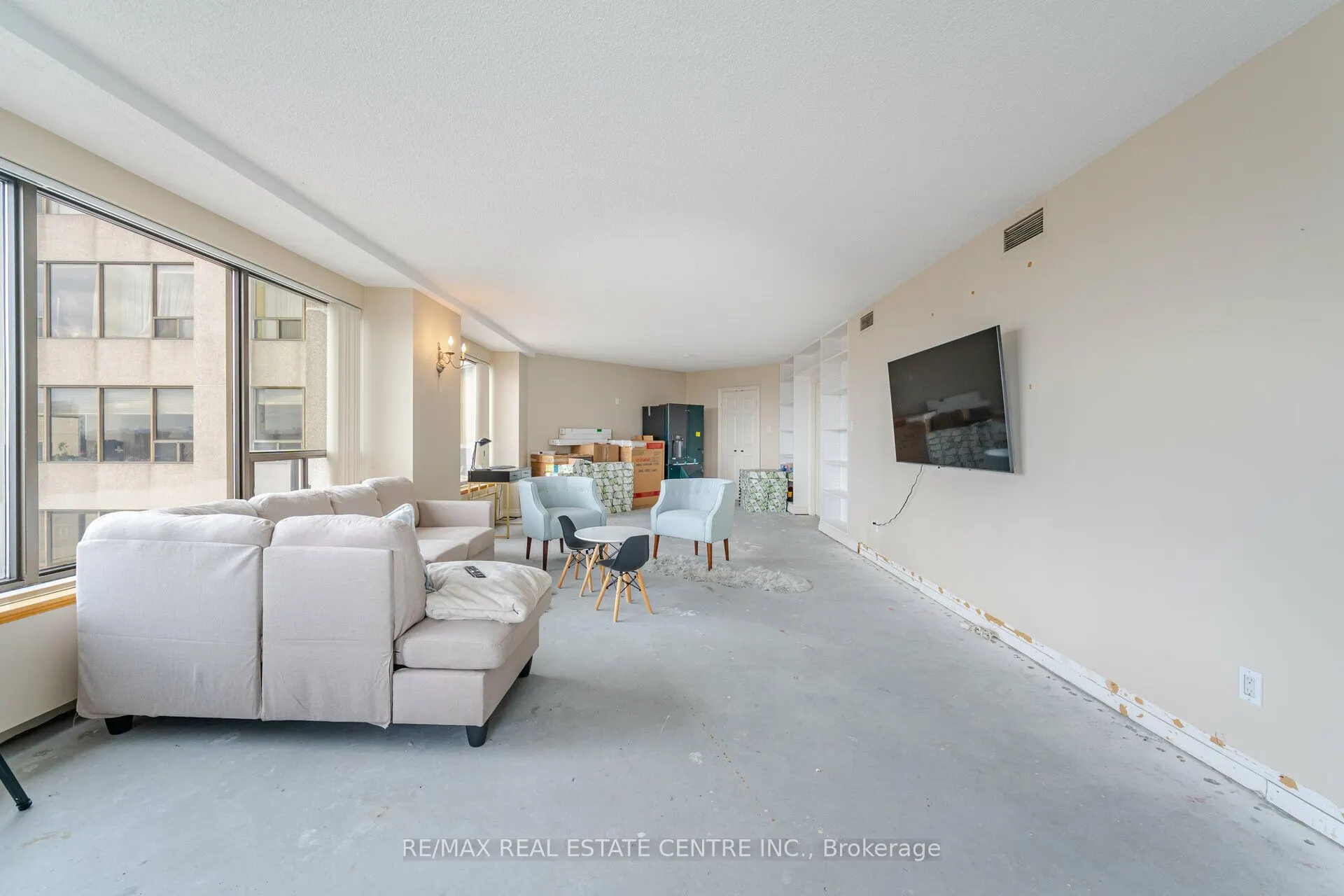 175 Cumberland Street, #2201