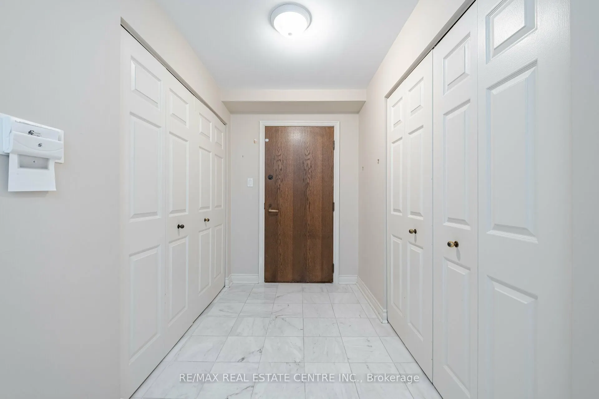 175 Cumberland Street, #2201