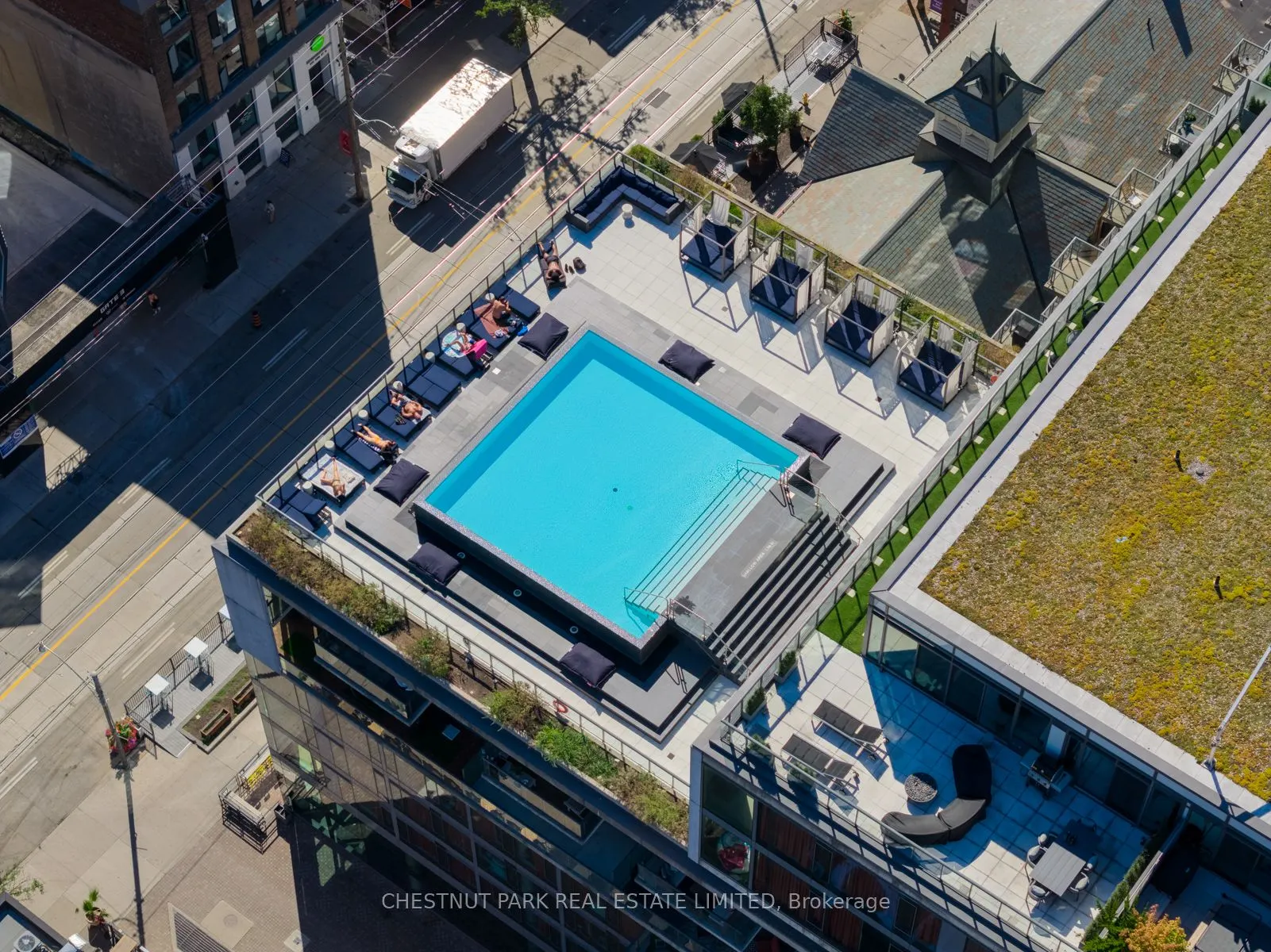 461 Adelaide Street, #230
