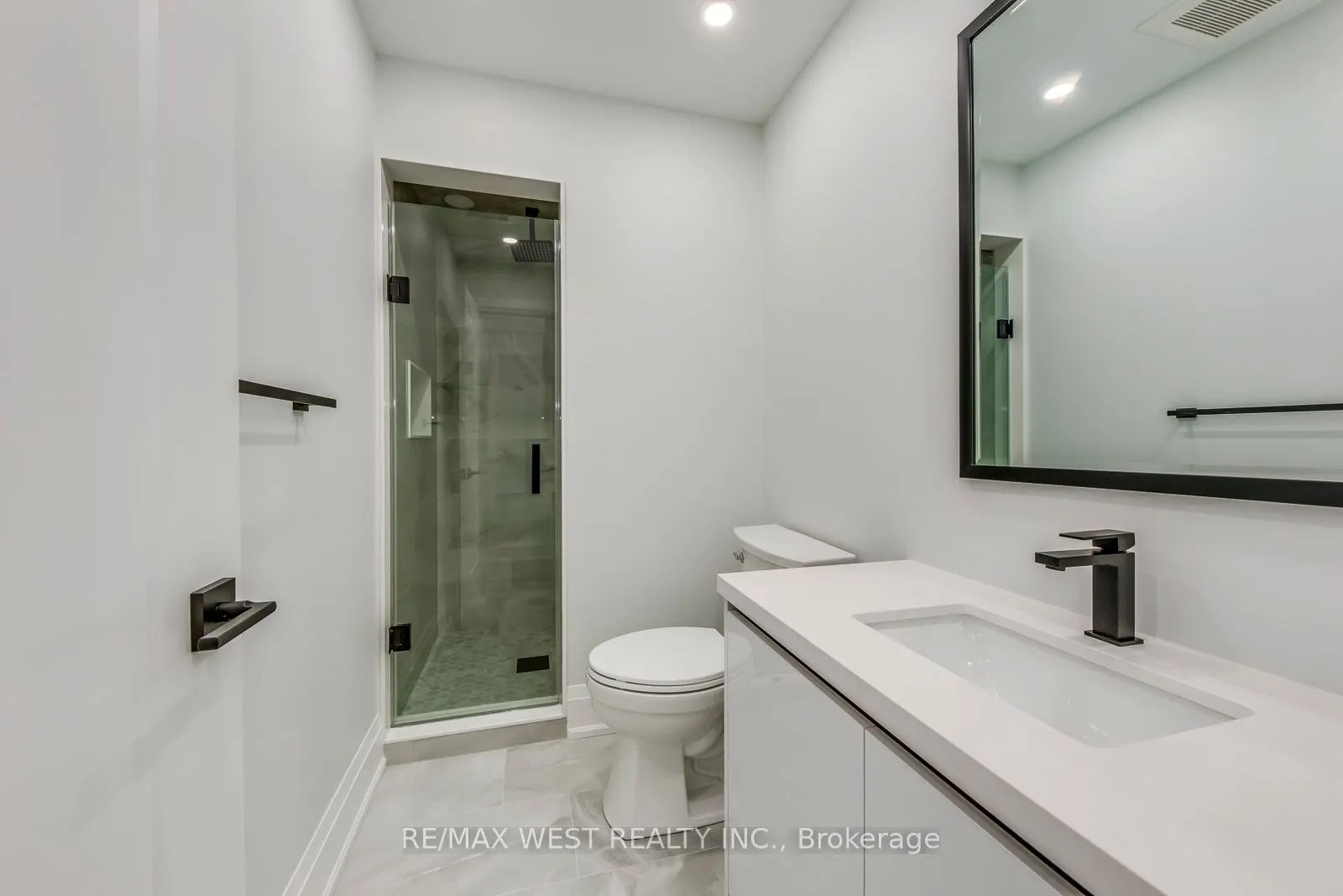 1190 Ossington Avenue, #1