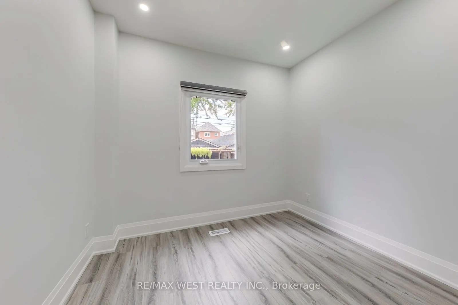 1190 Ossington Avenue, #1