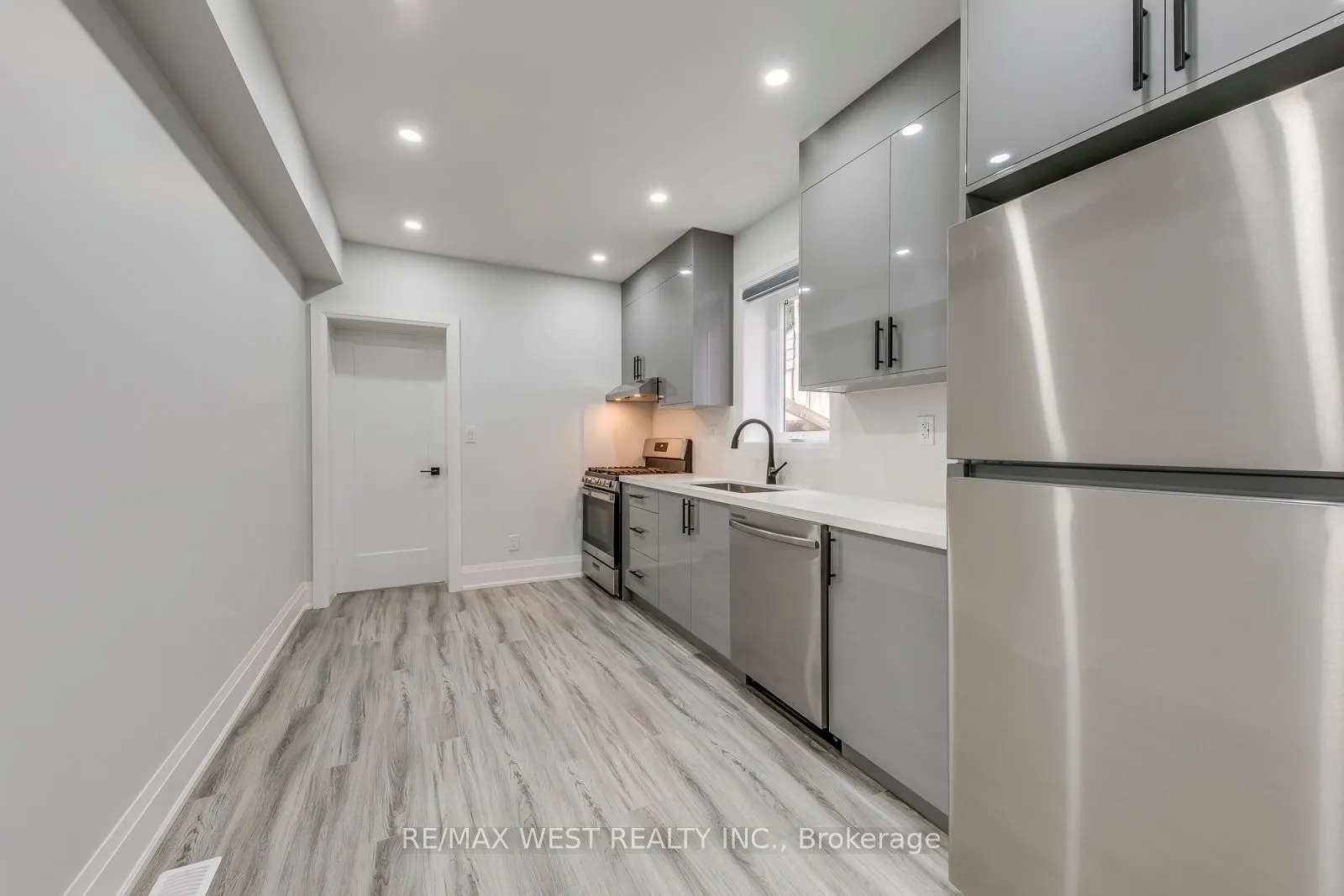 1190 Ossington Avenue, #1