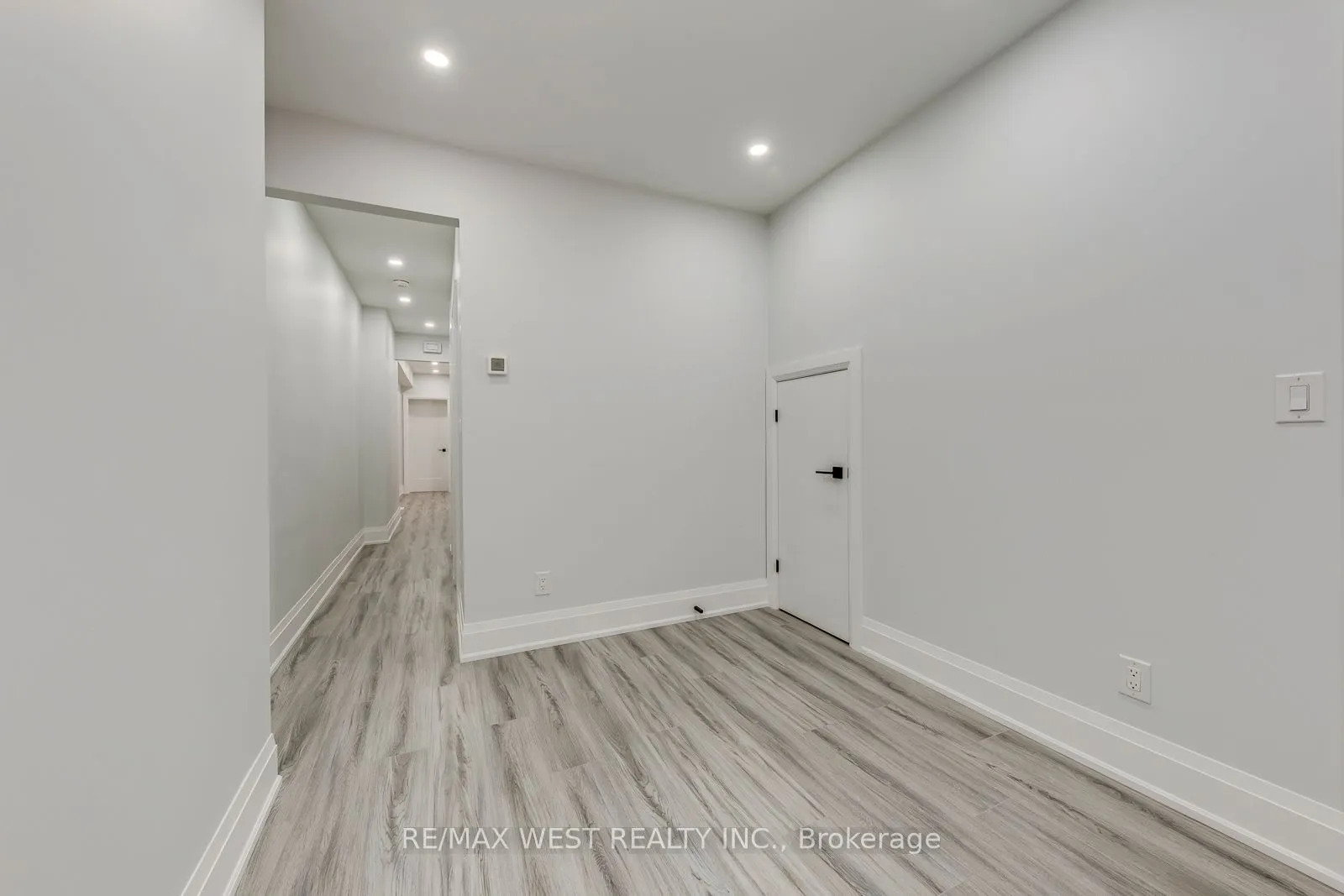 1190 Ossington Avenue, #1