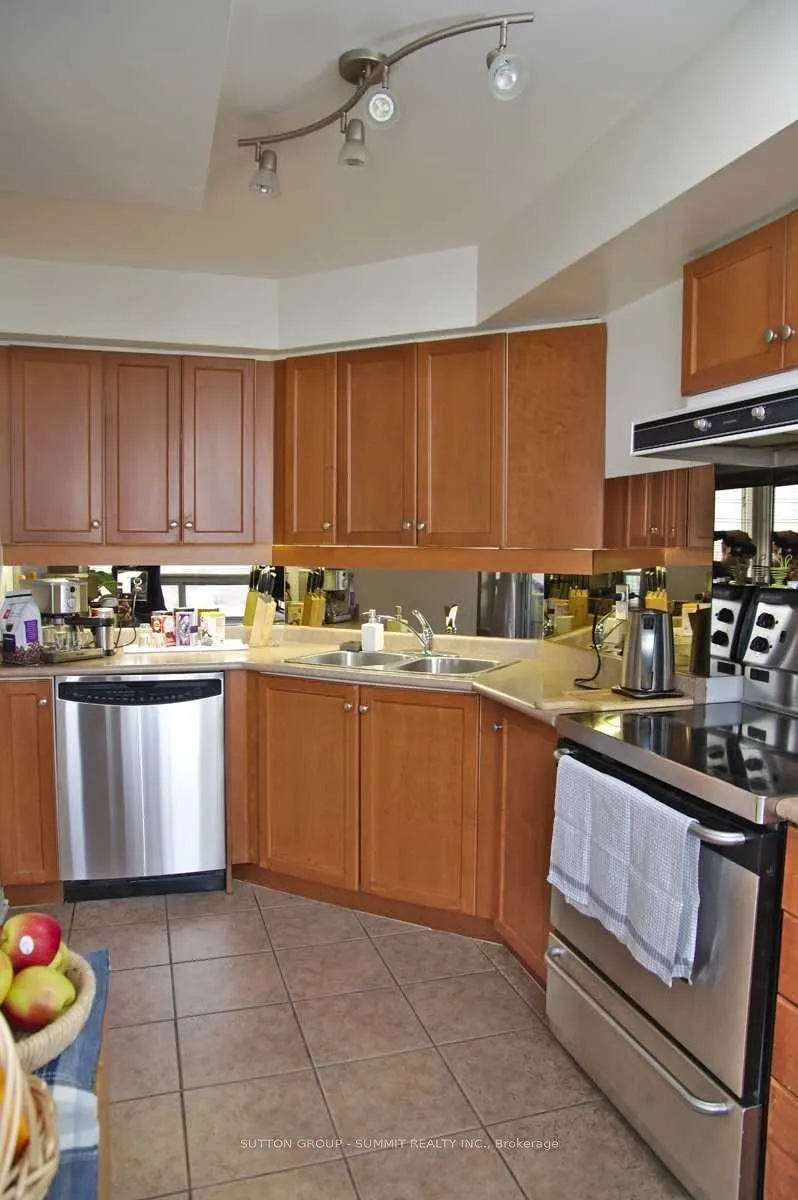 2 REAN Drive, #1212