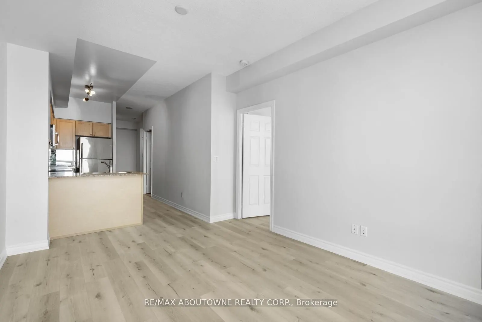 761 Bay Street, #3503