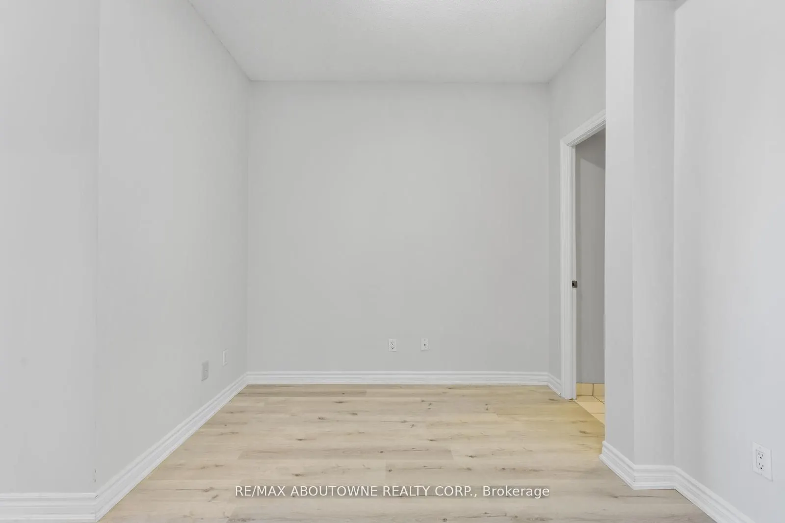 761 Bay Street, #3503