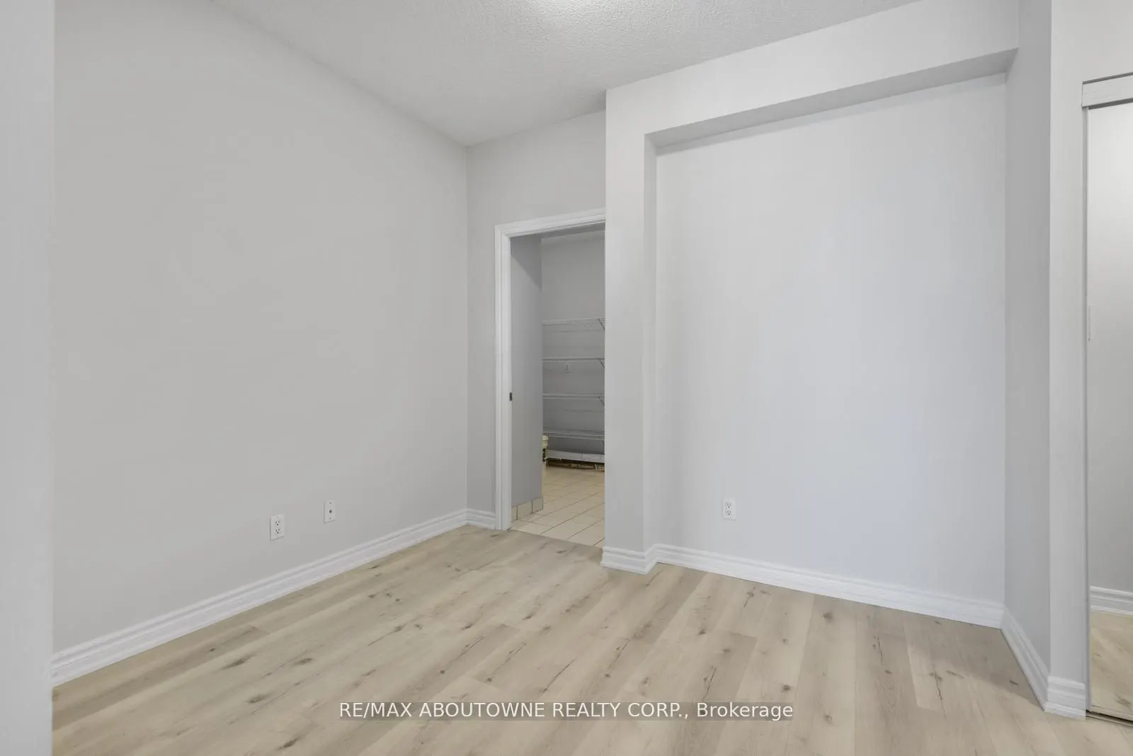 761 Bay Street, #3503