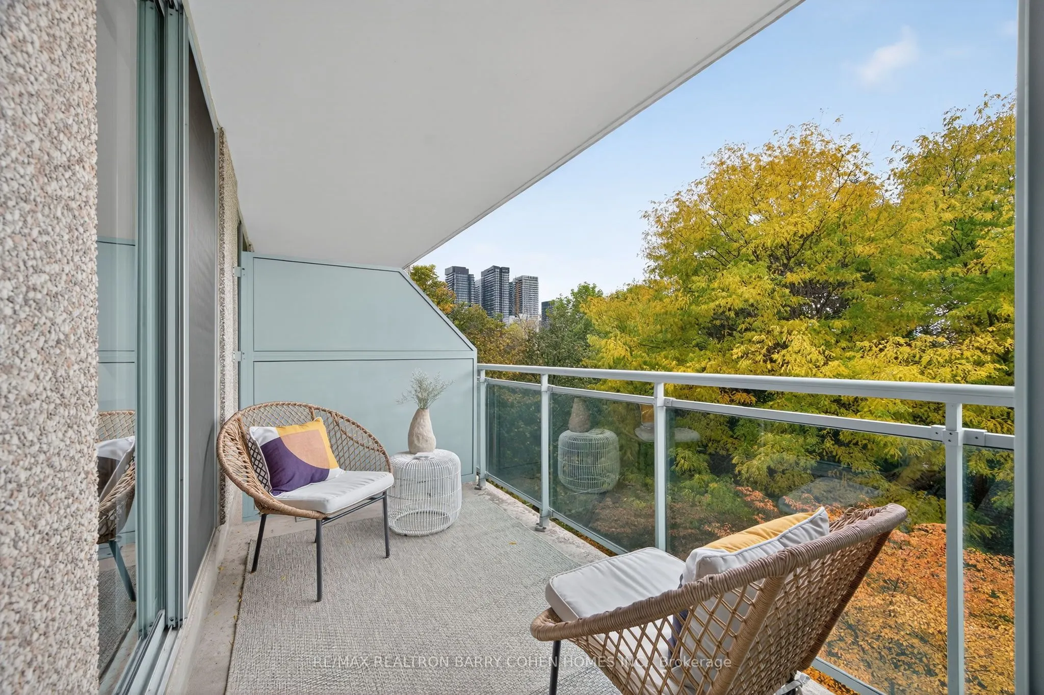 398 Eglinton Avenue E, #503