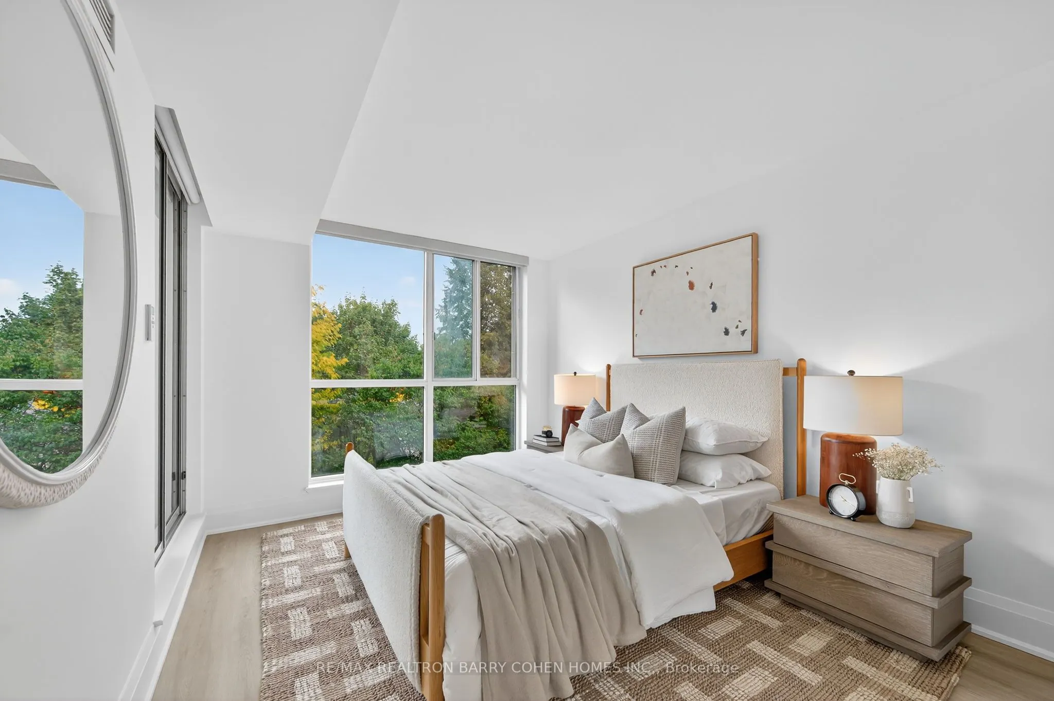 398 Eglinton Avenue E, #503