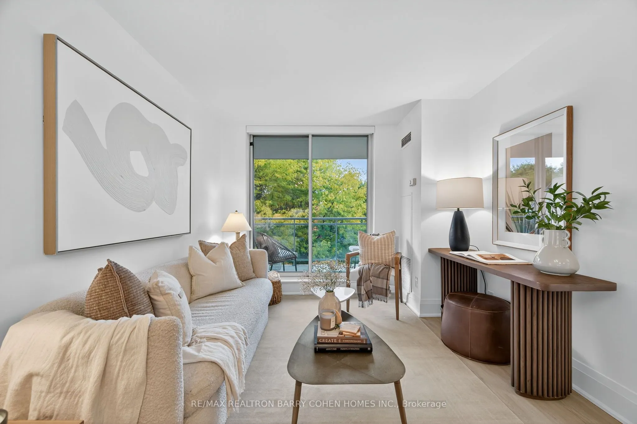 398 Eglinton Avenue E, #503