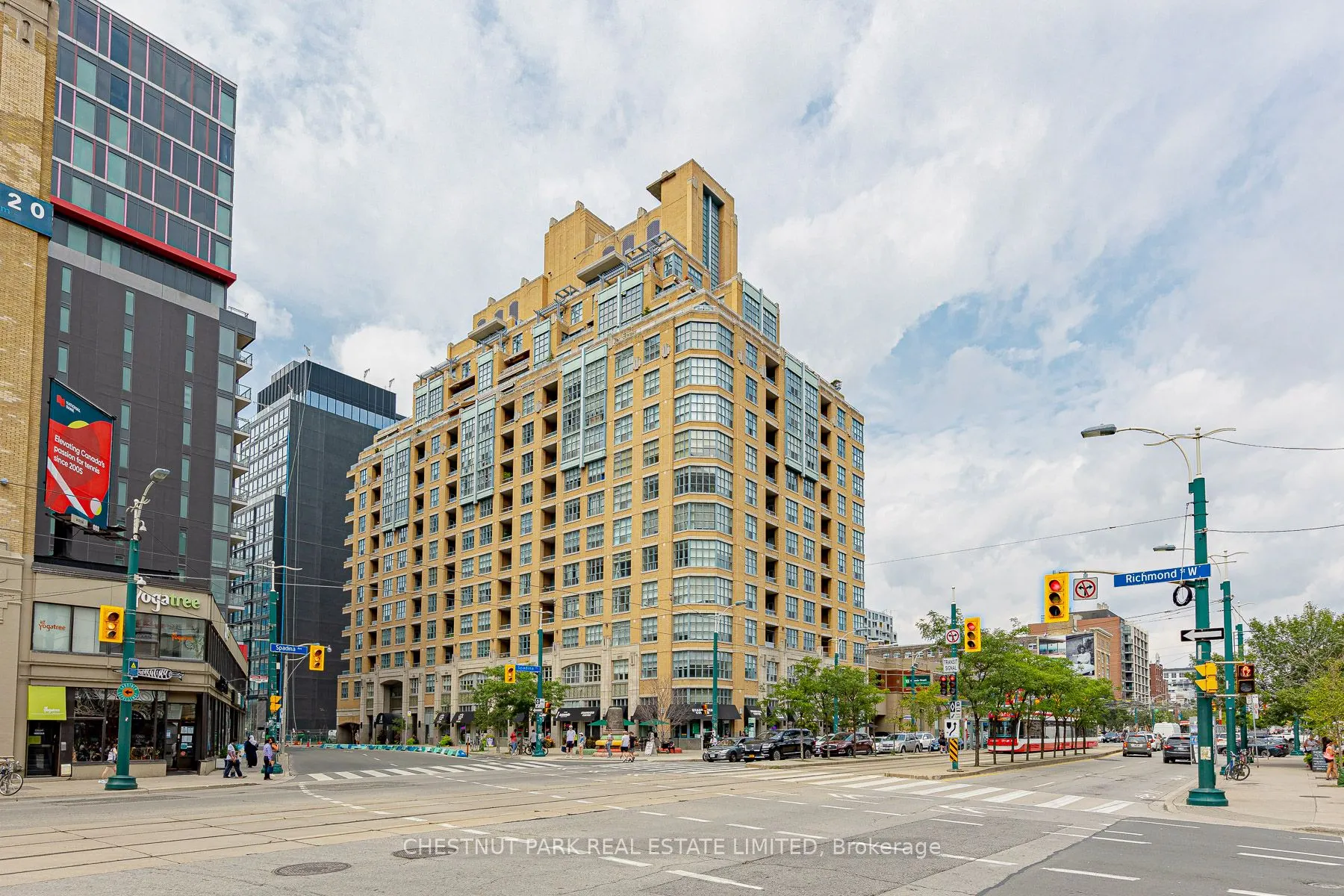 438 Richmond Street W, #1119