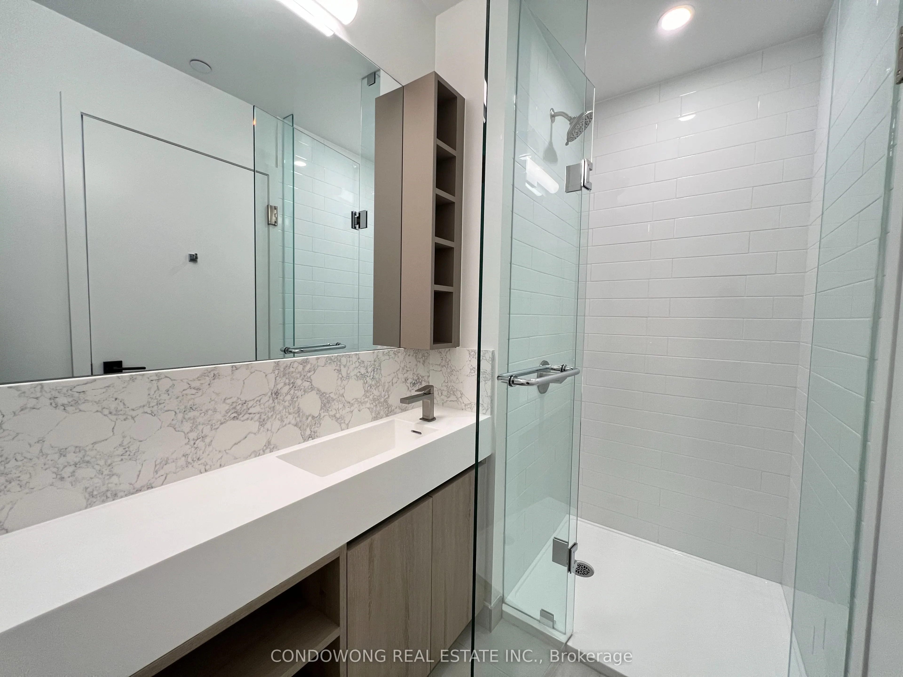 319 Jarvis Street, #2709