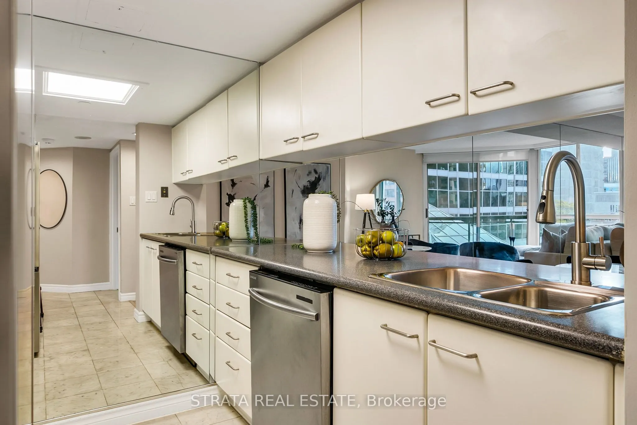 38 Elm Street, #412