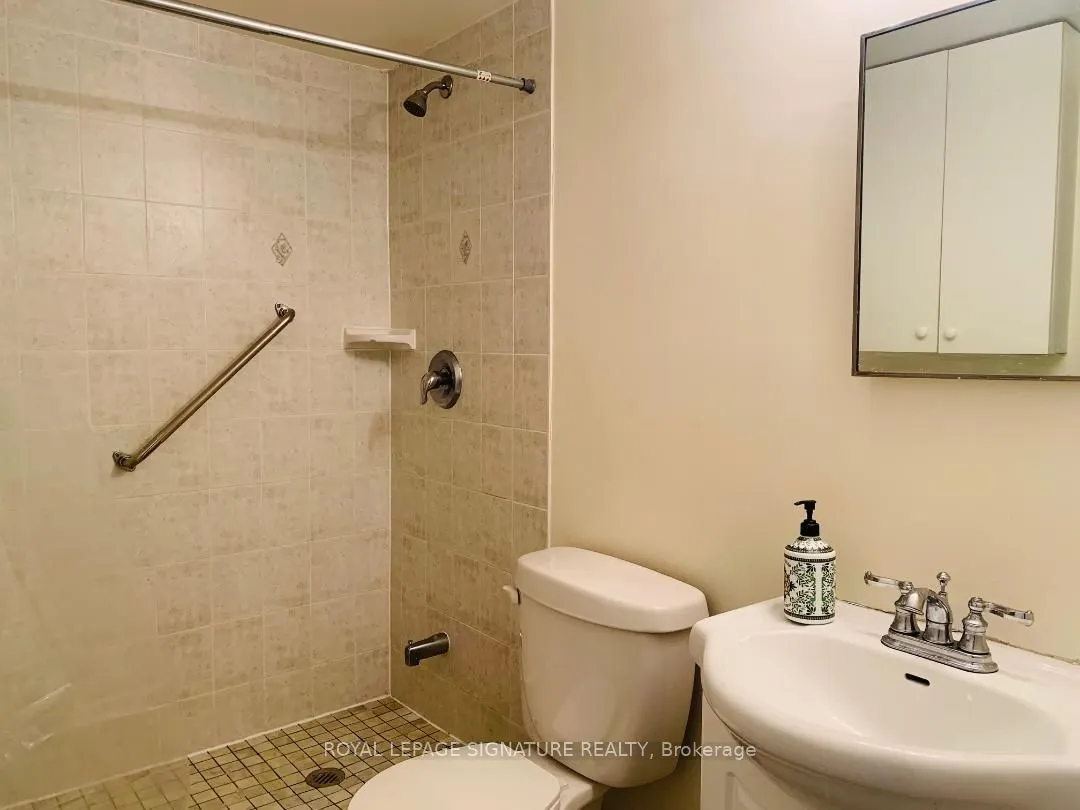 40 Homewood Avenue, #1503