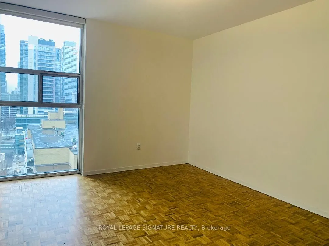40 Homewood Avenue, #1503