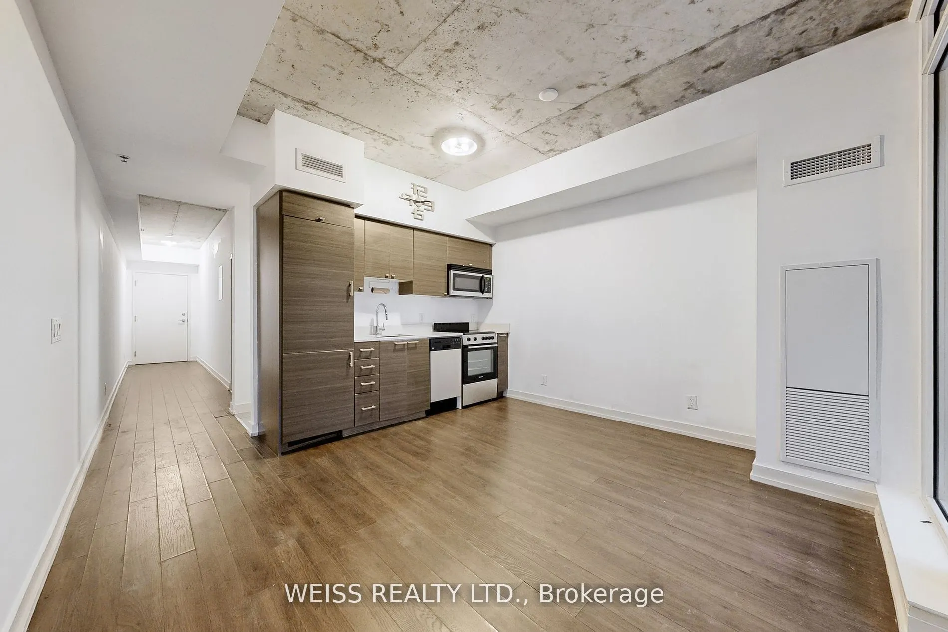 707 Dovercourt Road #215